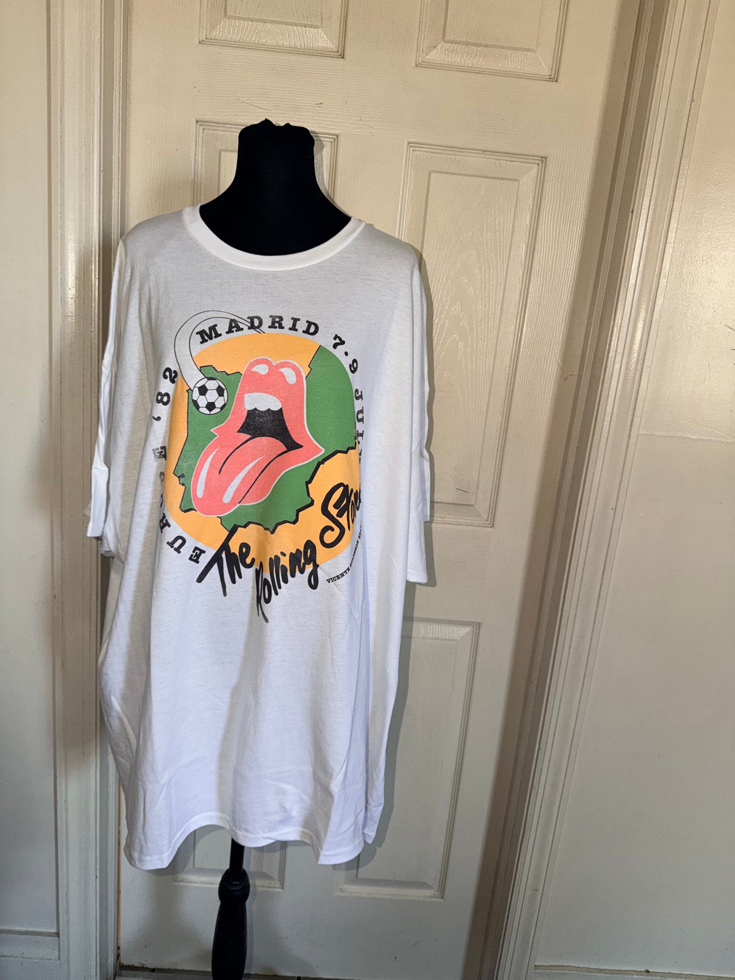 The Rolling Stones Oversized Distressed Tee