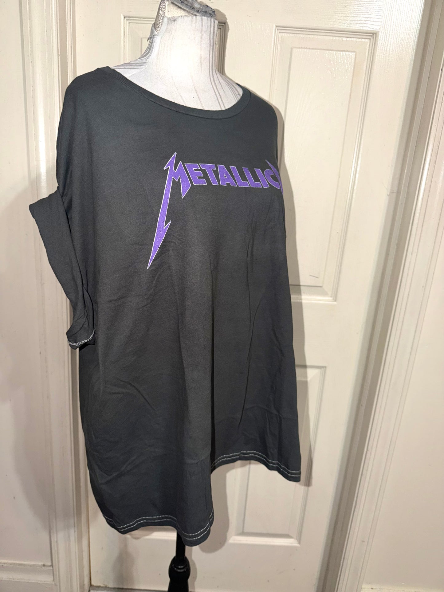 Metallica Double Sided Oversized Distressed Tee