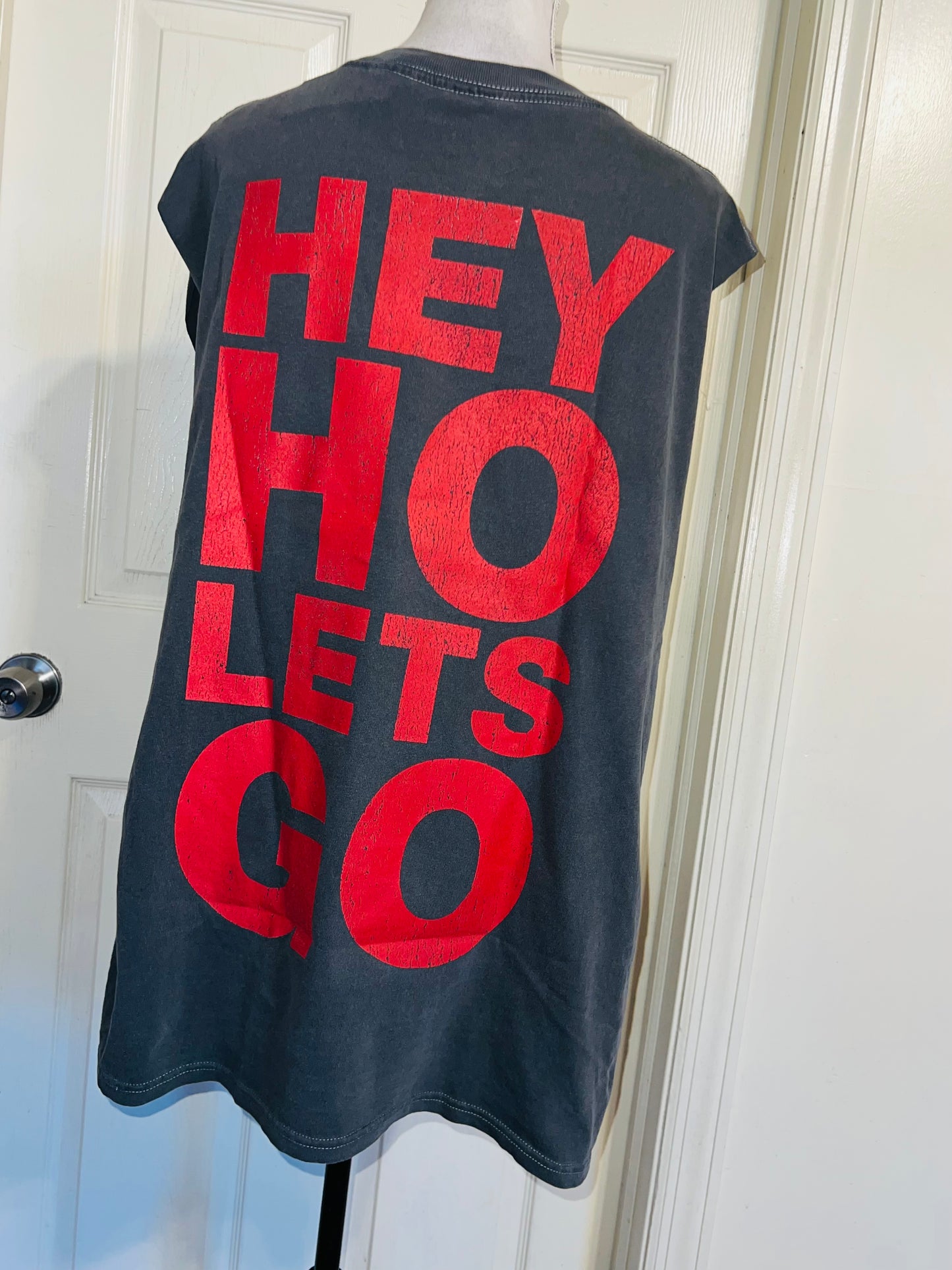 Ramones Oversized Double Oversized Distressed Tann