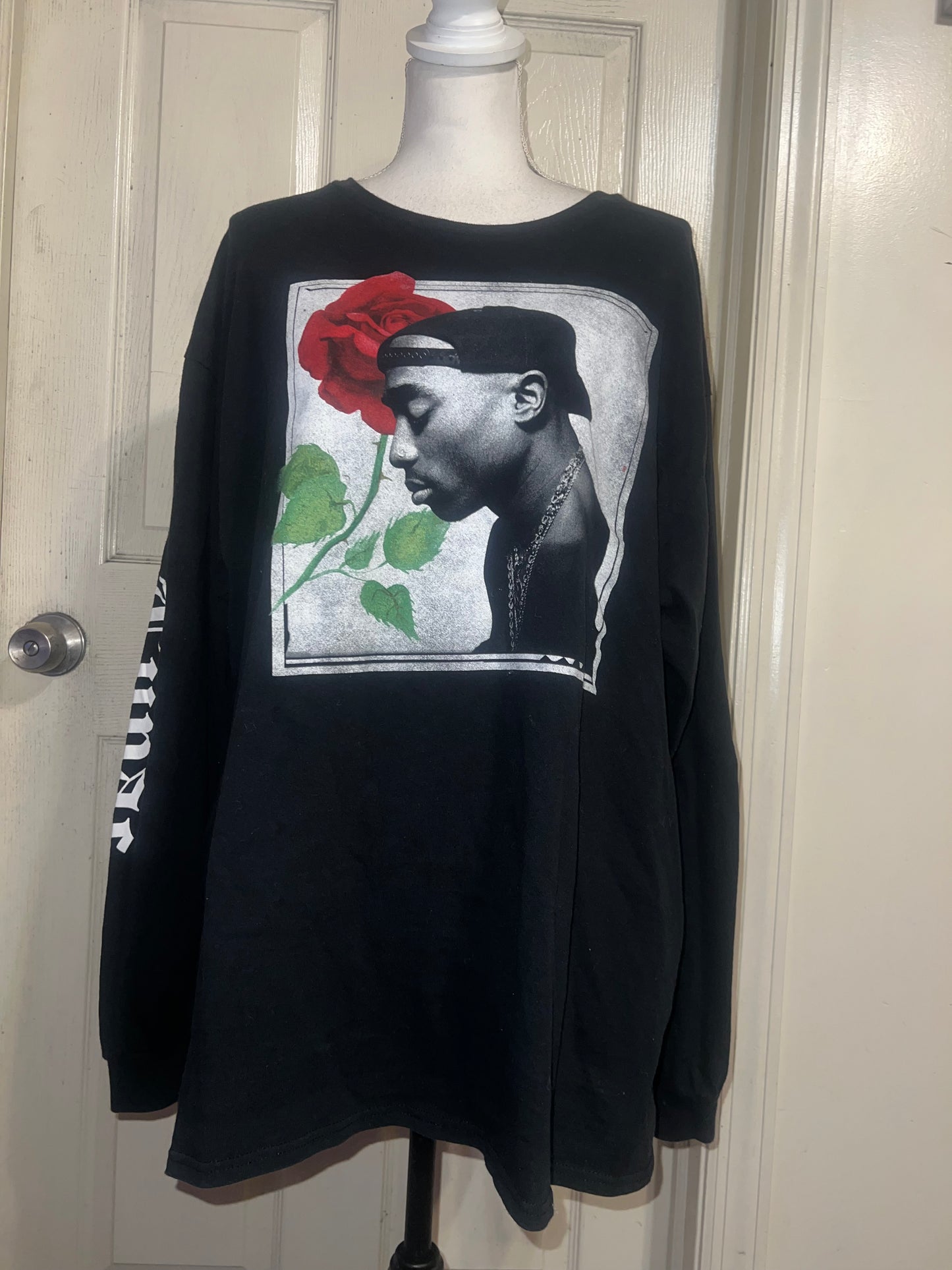 Tupac Oversized Distressed Long Sleeve Tee