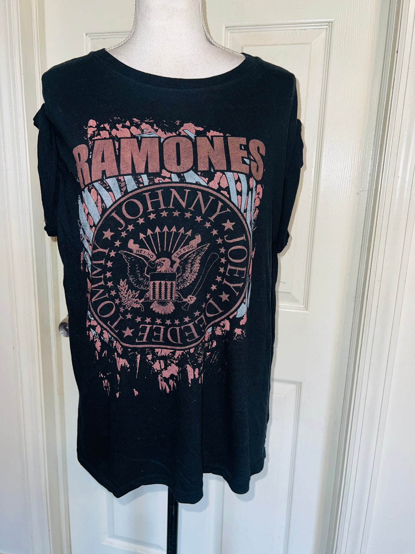 Ramones Oversized Distressed Tee