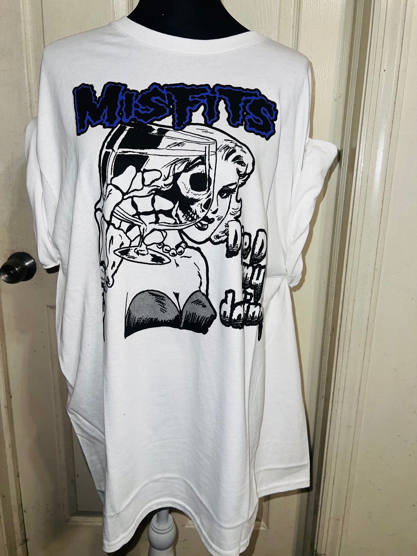 Misfits Oversized Distressed Tee