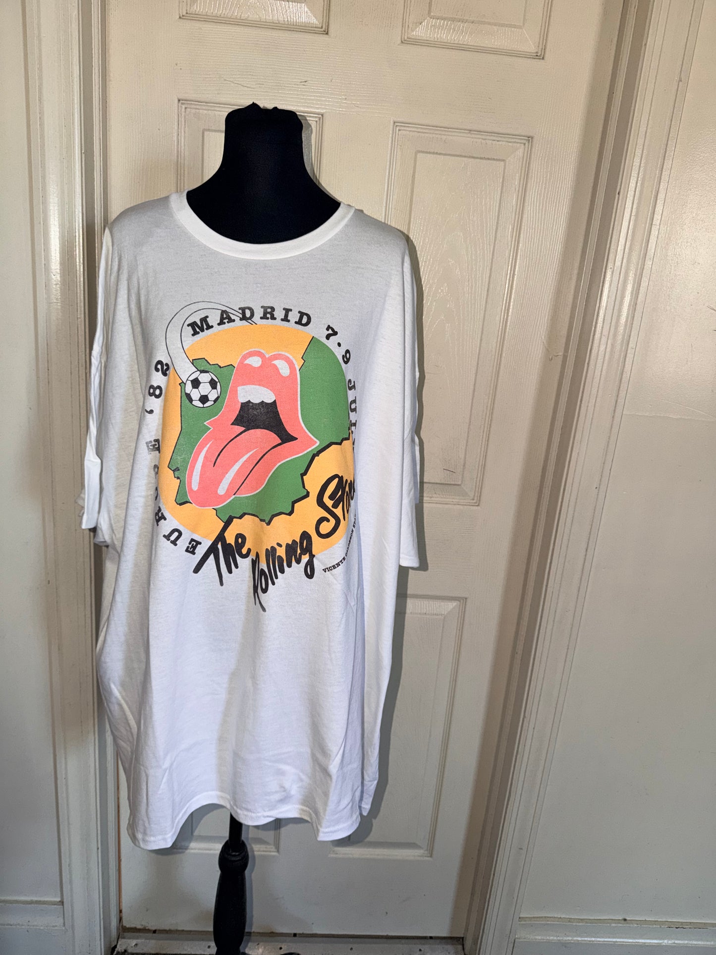 The Rolling Stones Oversized Distressed Tee