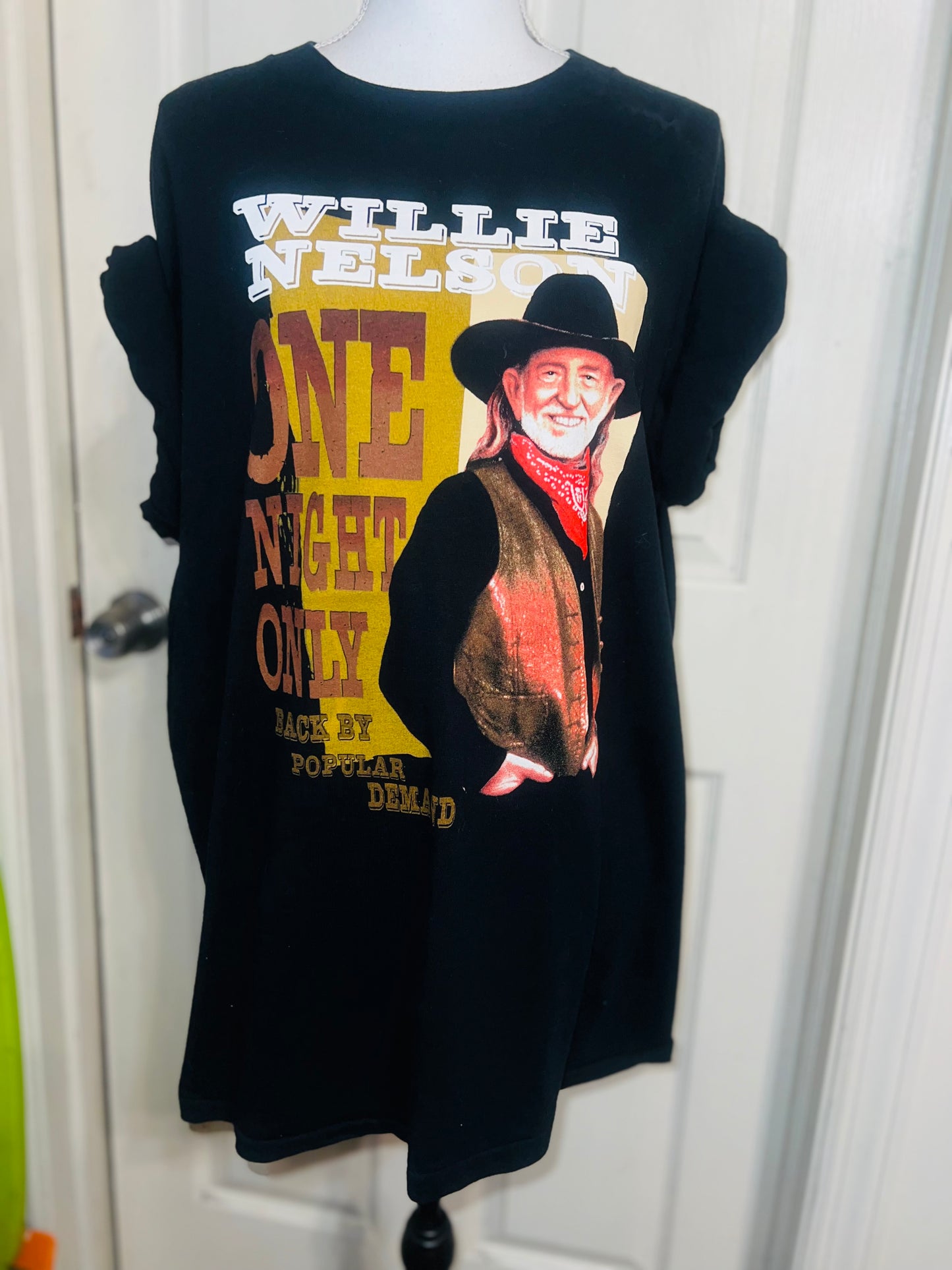 Willie Nelson Double Sided Distressed Vintage Oversized Tee