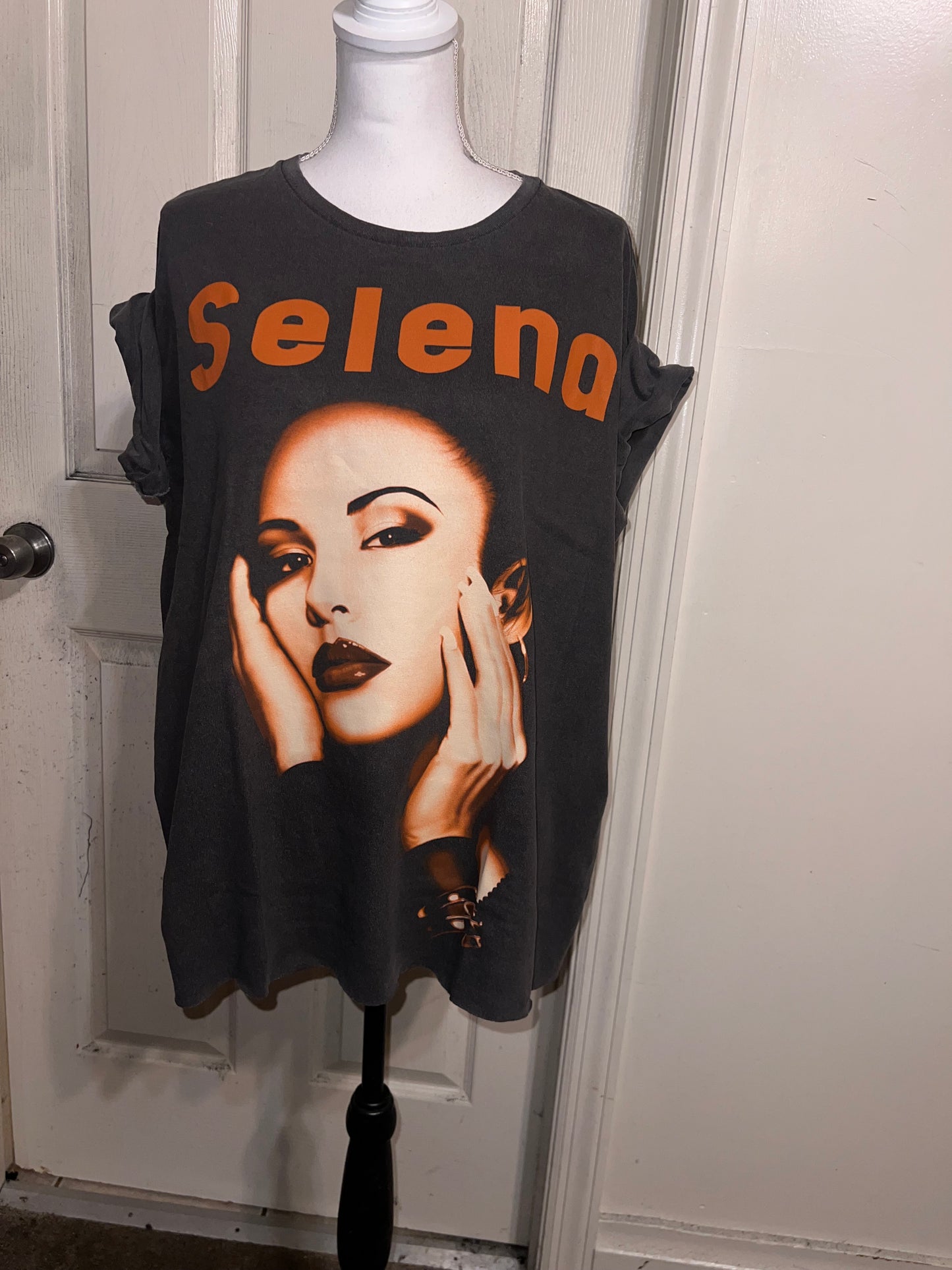 Selena Oversized Distressed Tee