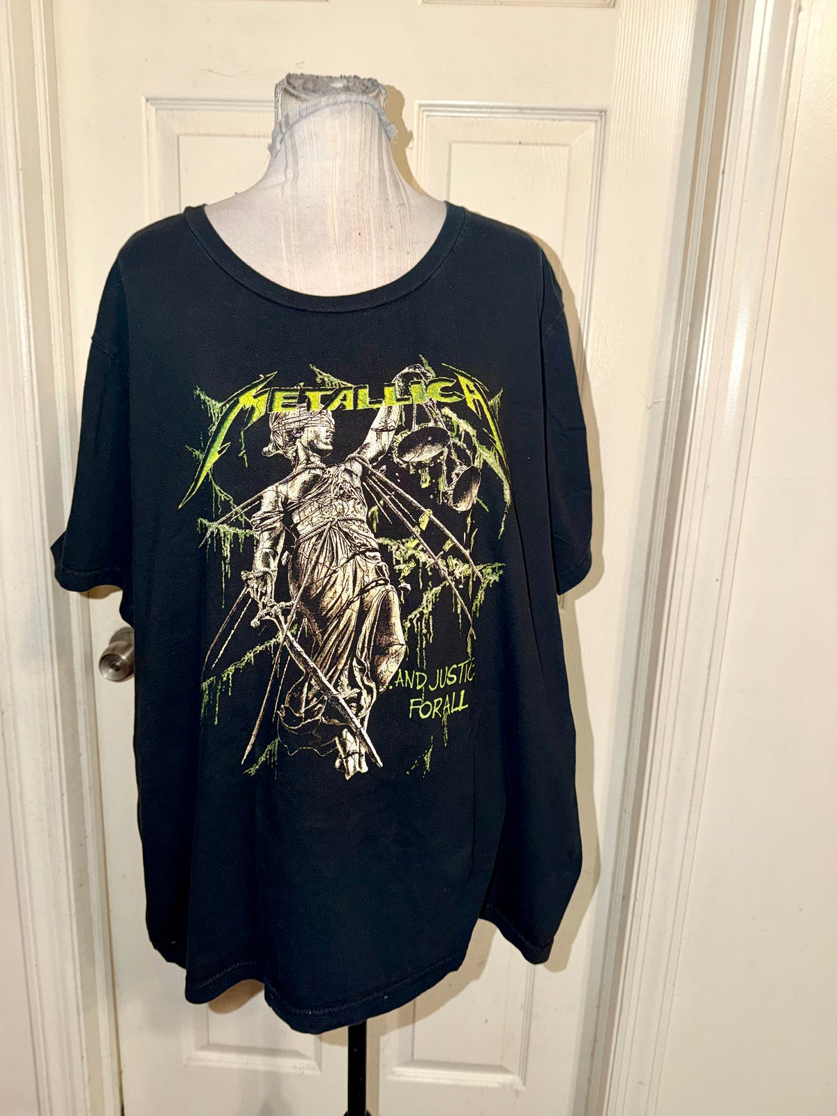 Metallica Oversized Tee