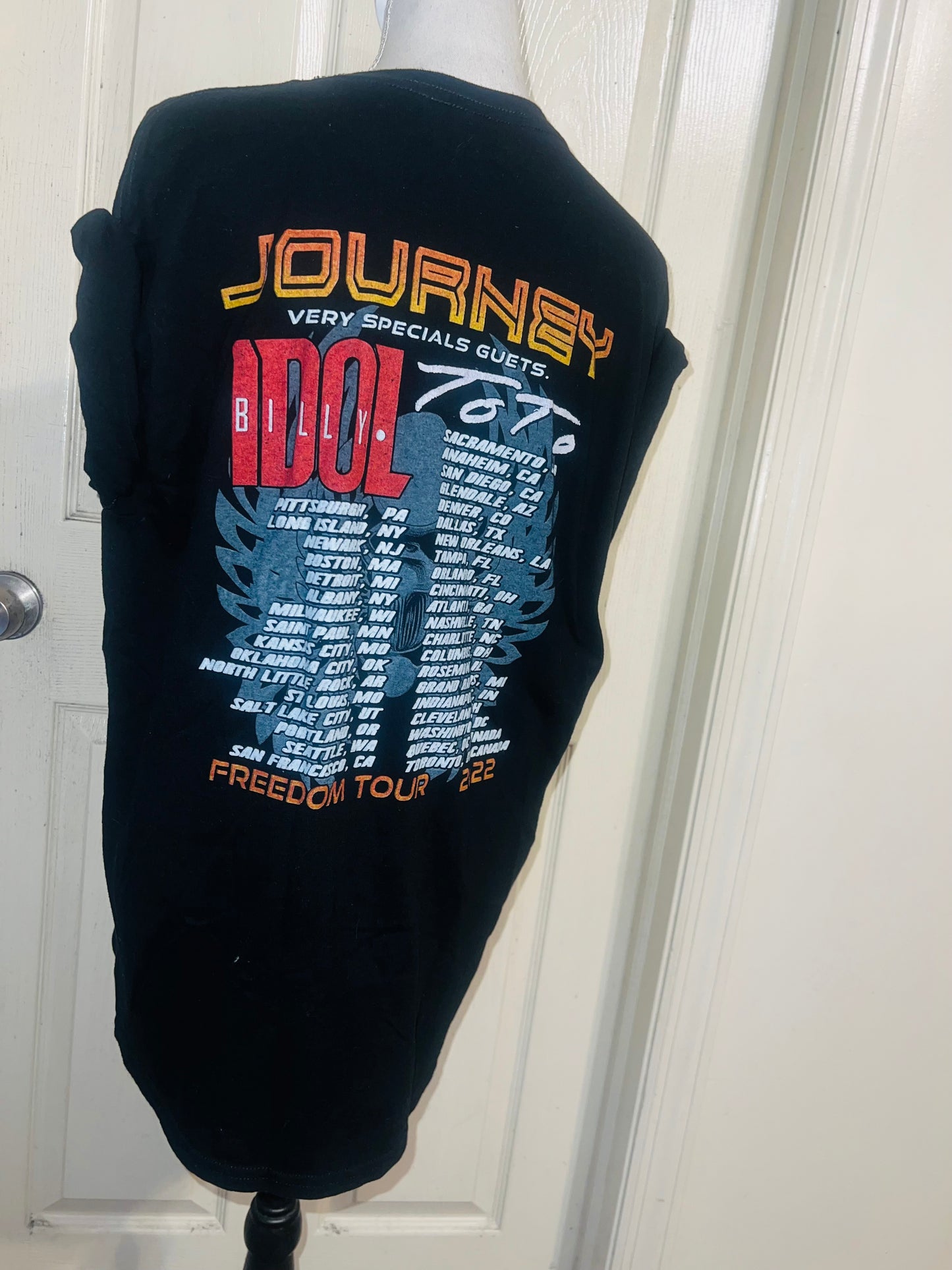 Journey (ft. Toto & Billy Idol) Oversized Distressed Tee