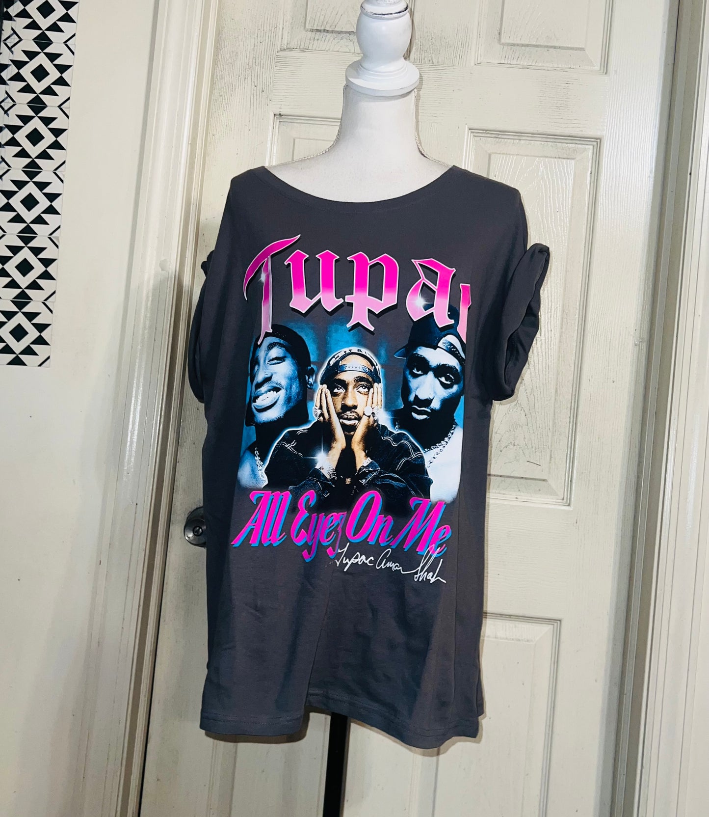 Tupac Oversized Distressed Tee