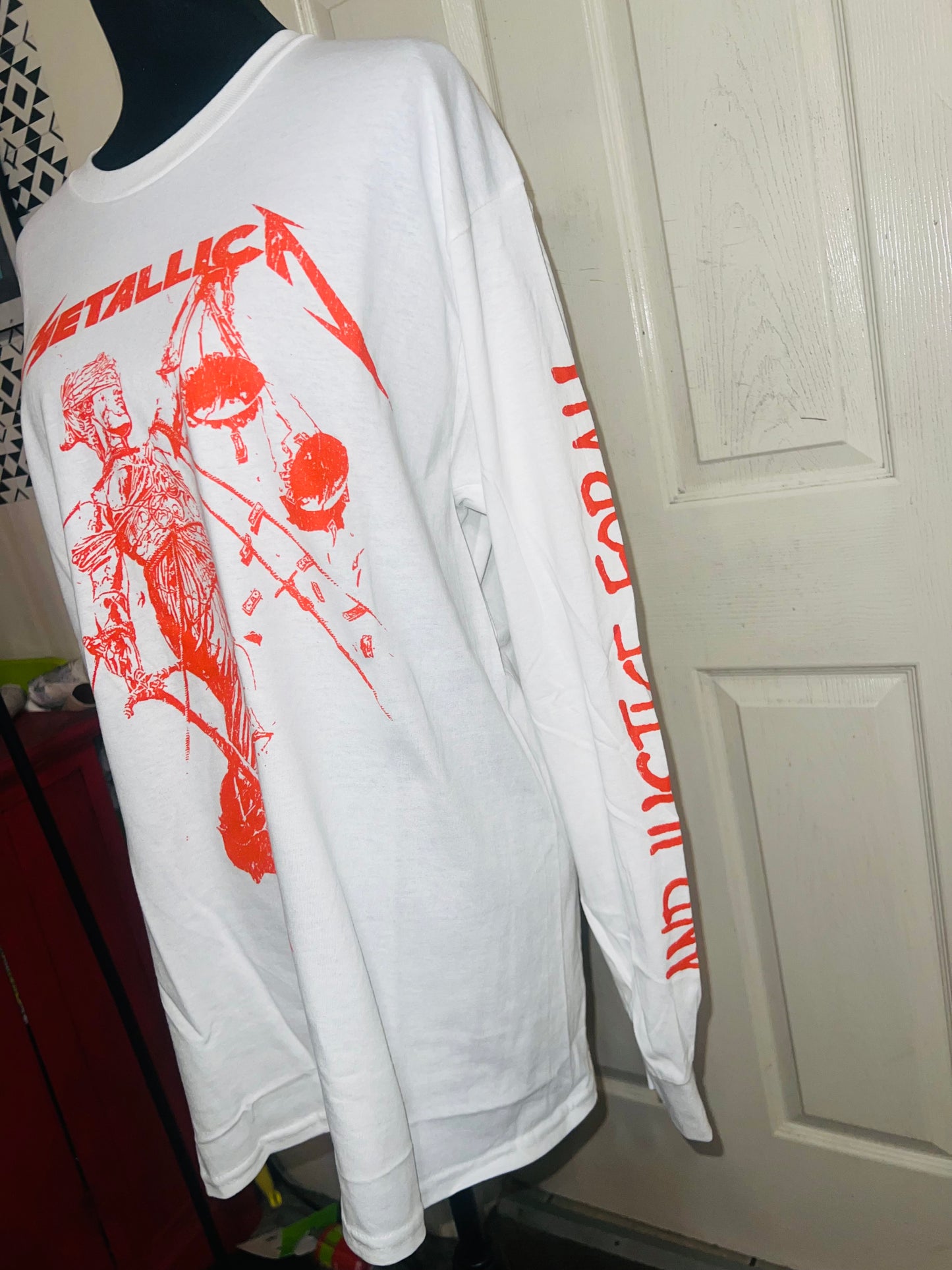 Metallica Oversized Distressed Long Sleeve Tee