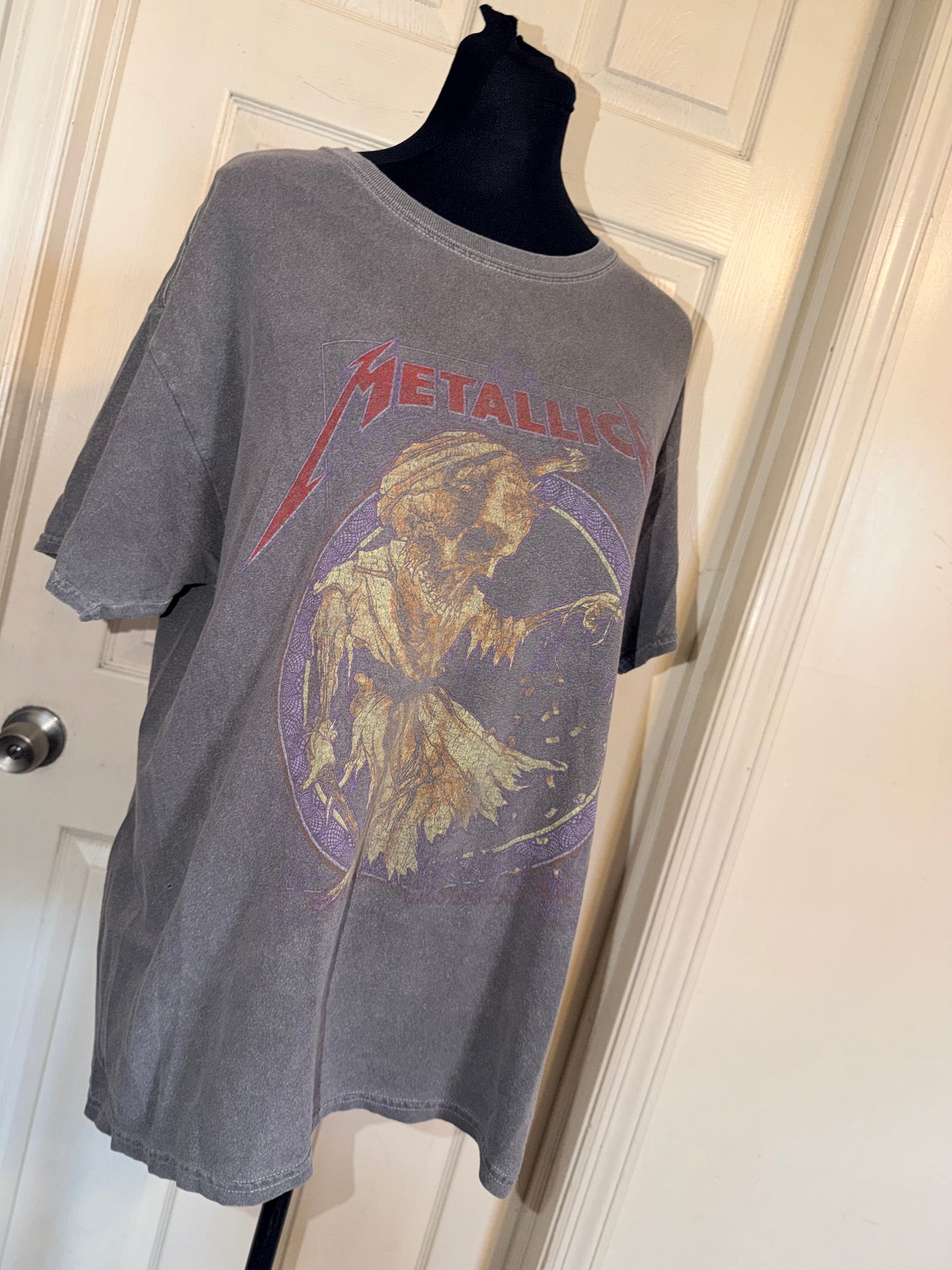 Metallica Oversized Distressed Tee