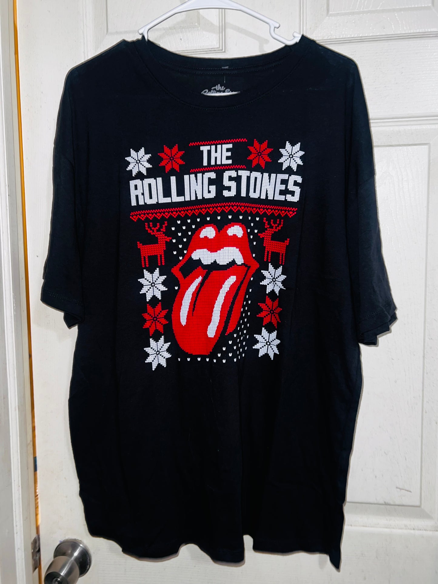 The Rolling Stones Winter Distressed Tee