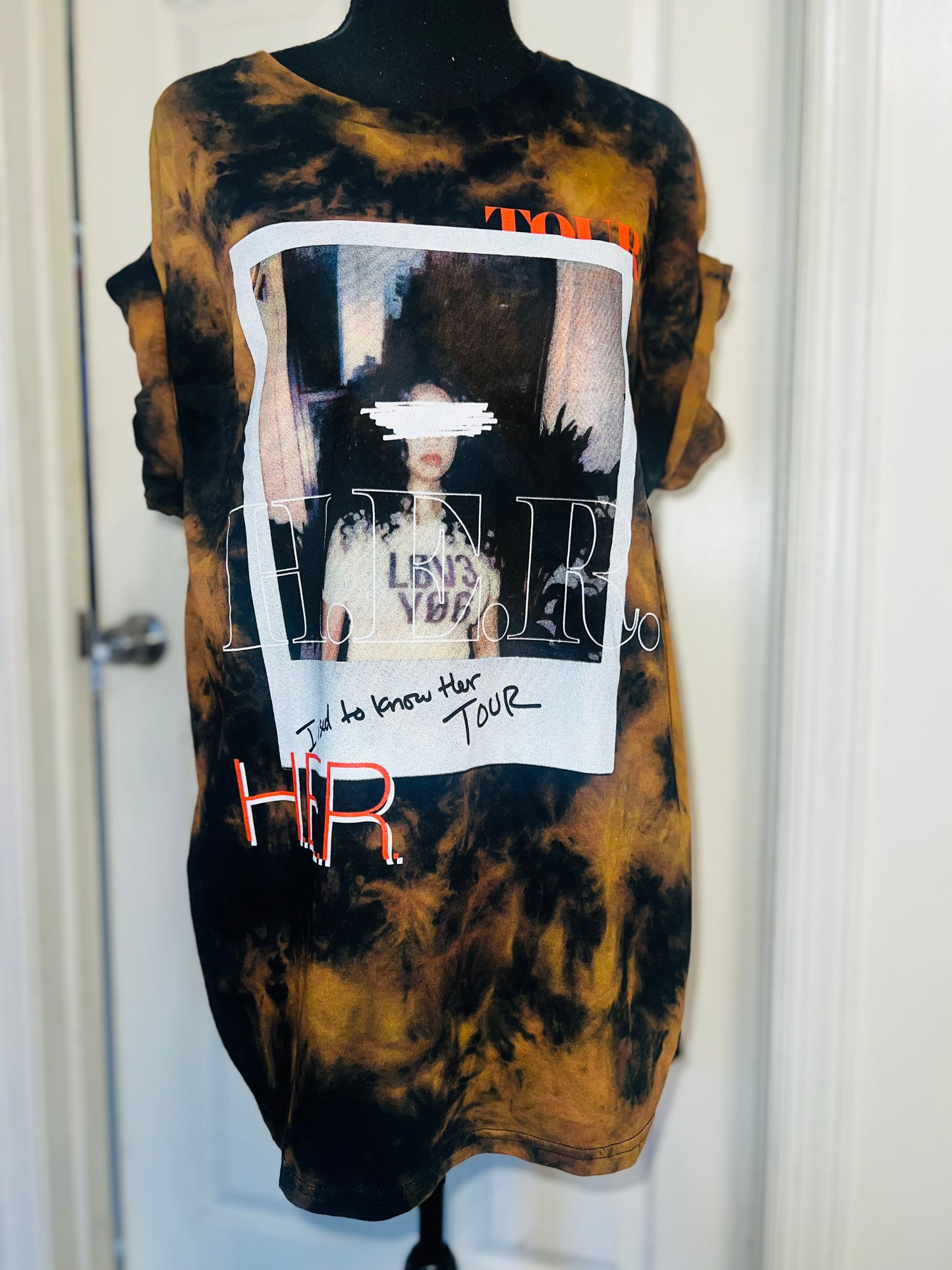H.E.R. Bleached Tour Oversized Distressed Tee