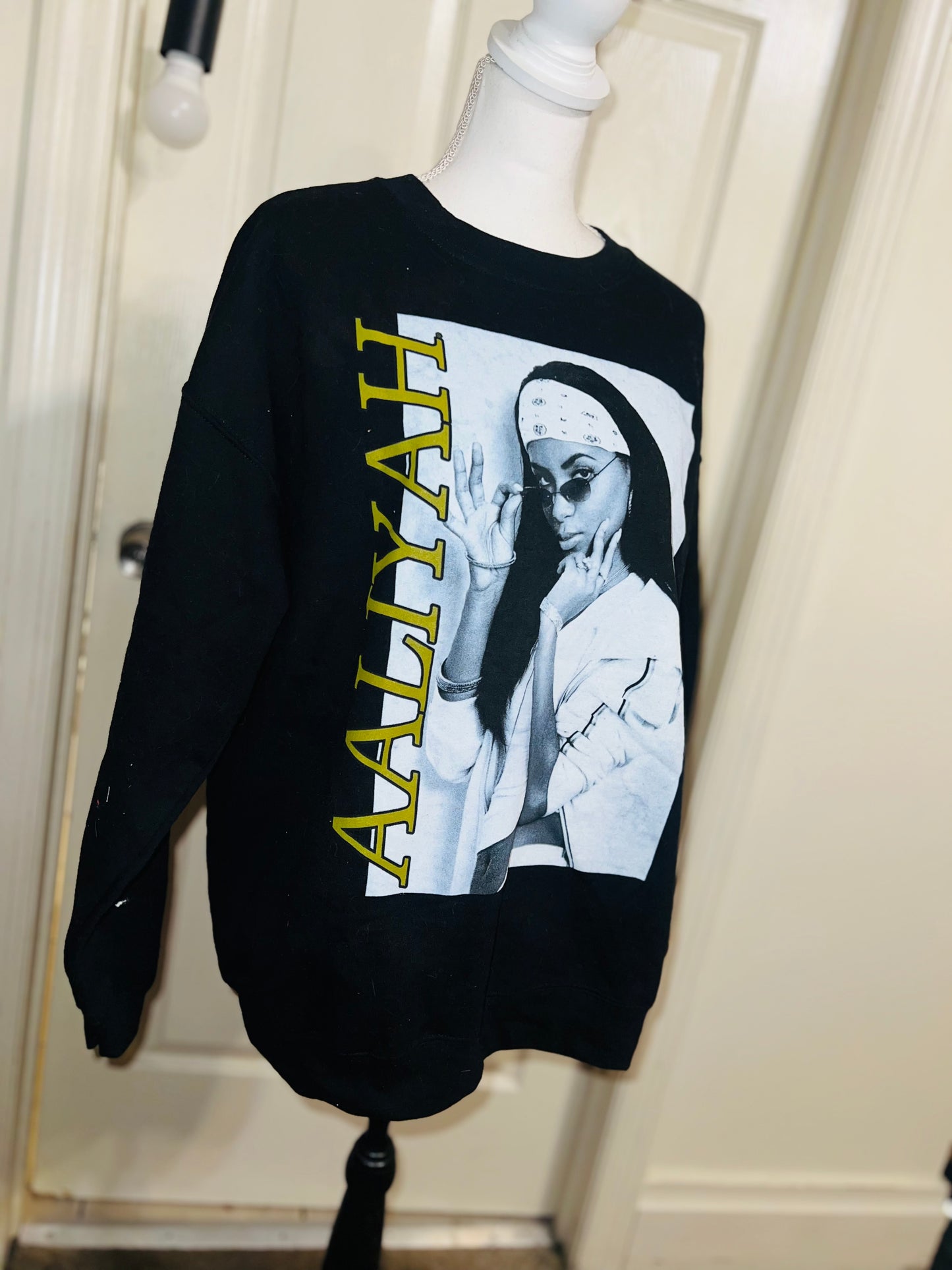 Aaliyah Oversized Distressed Sweatshirt