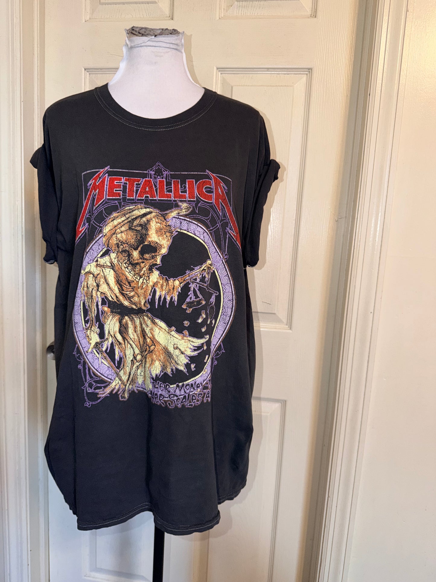 Metallica Oversized Distressed Tee