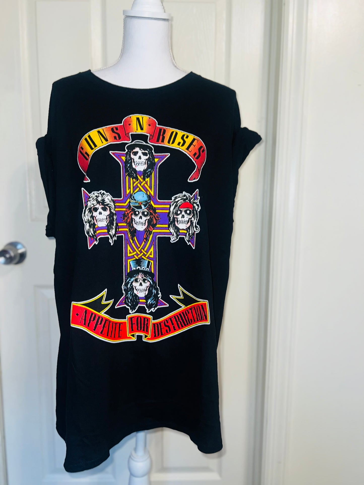 Guns N’ Roses Oversized Distressed Tee