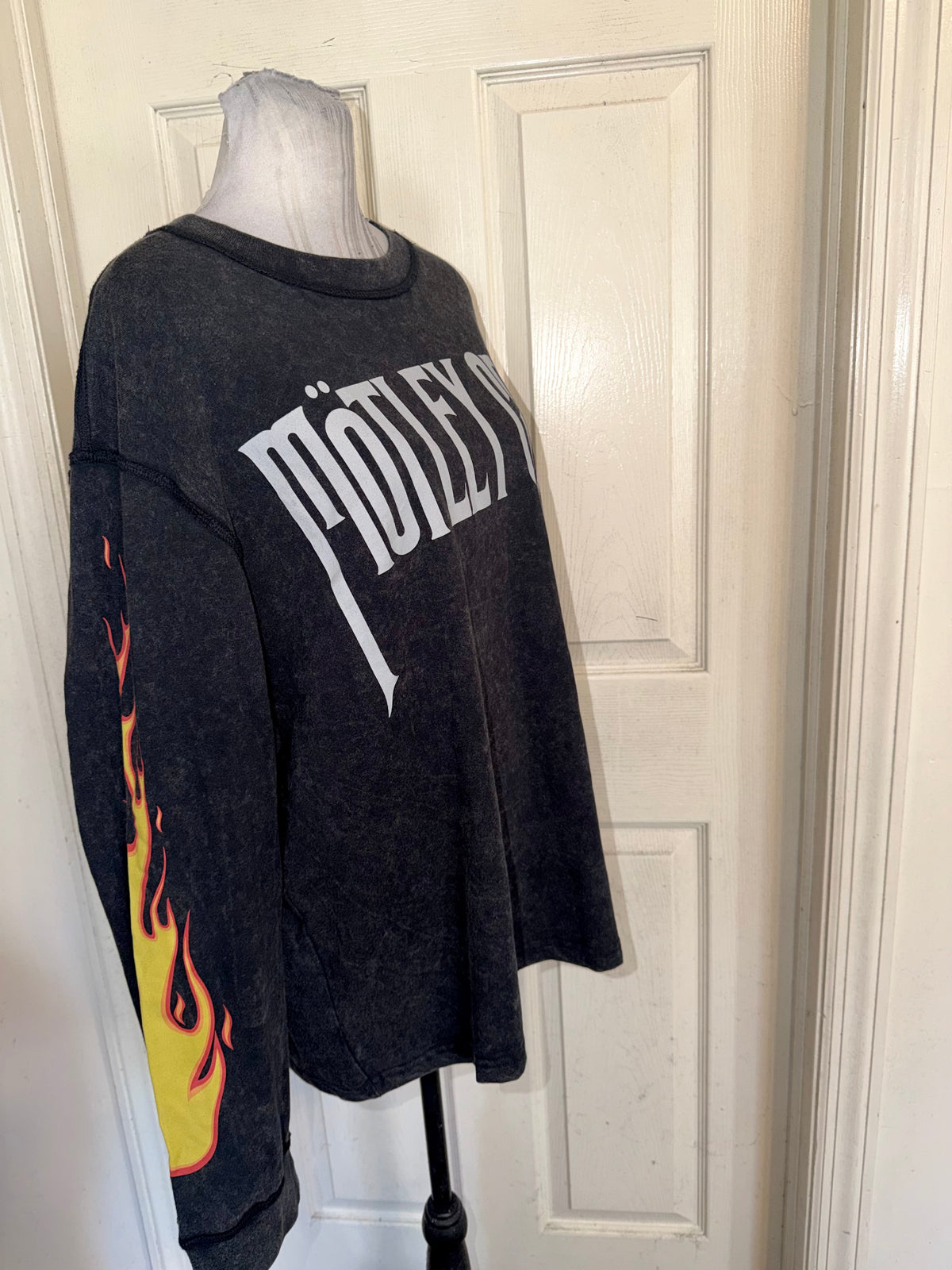 Motley Crue Oversized Long Sleeve Tee