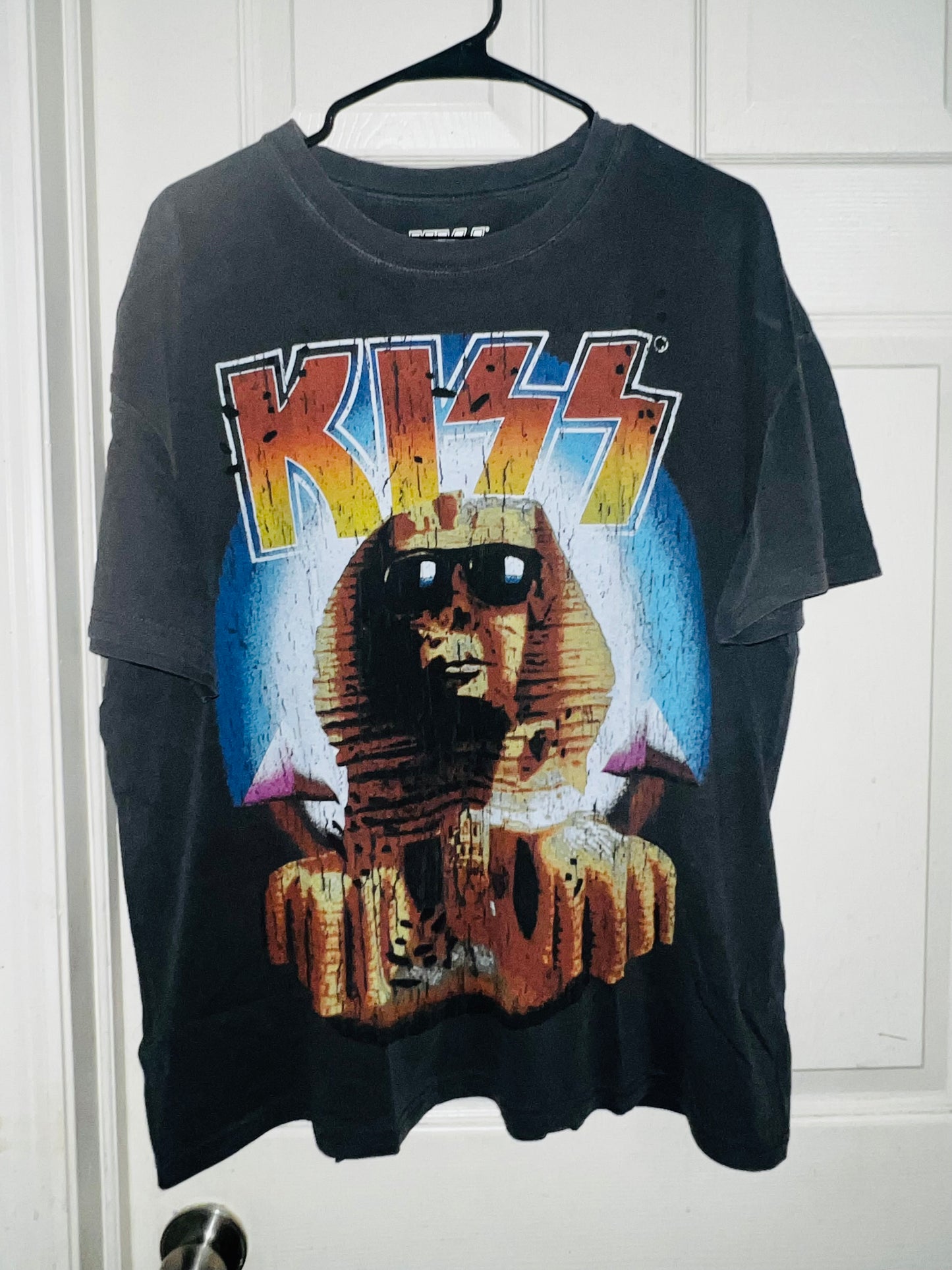 KISS Pyramids Oversized Distressed Tee