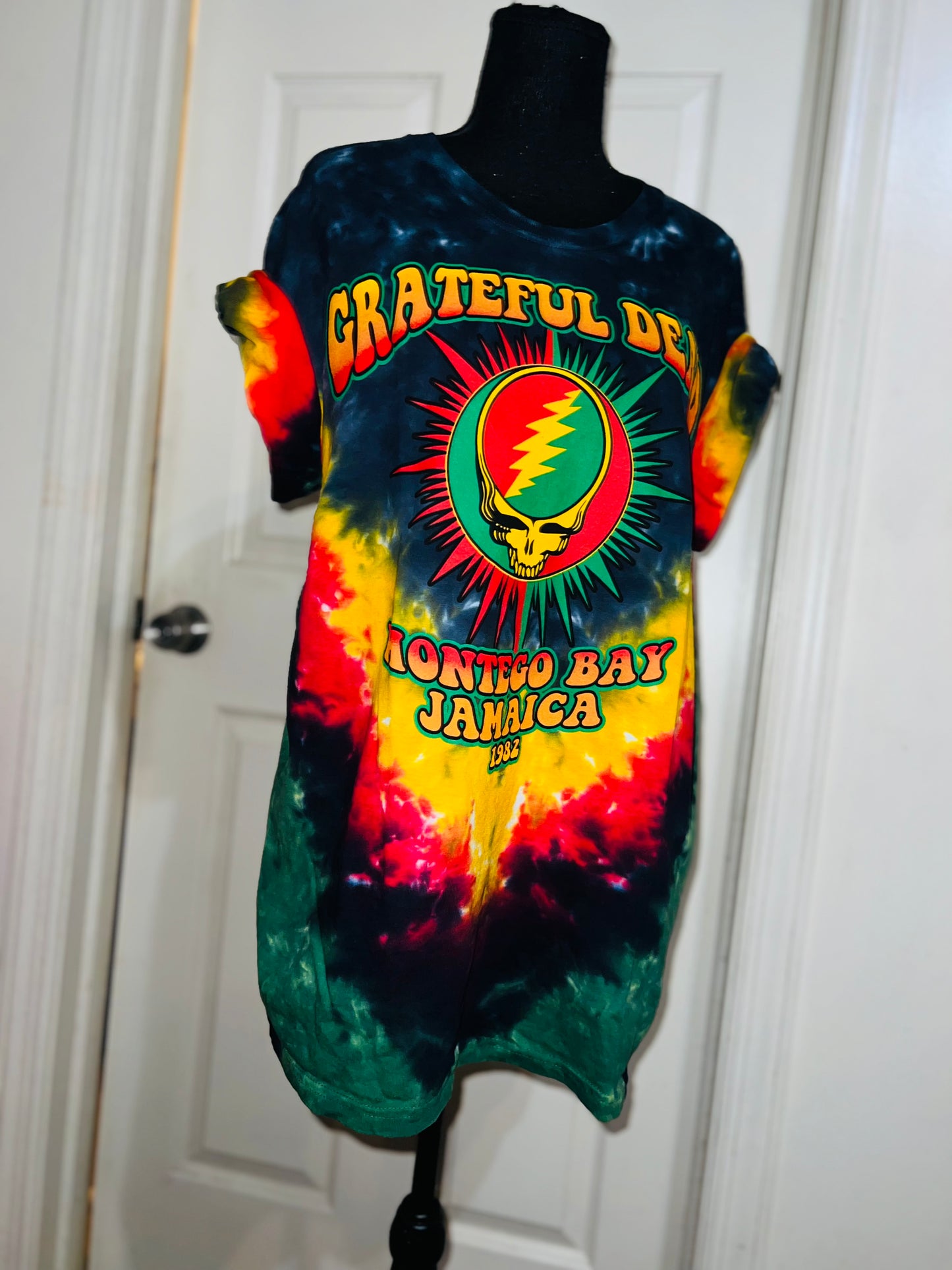 The Grateful Dead Jamaica Oversized Distressed Tee