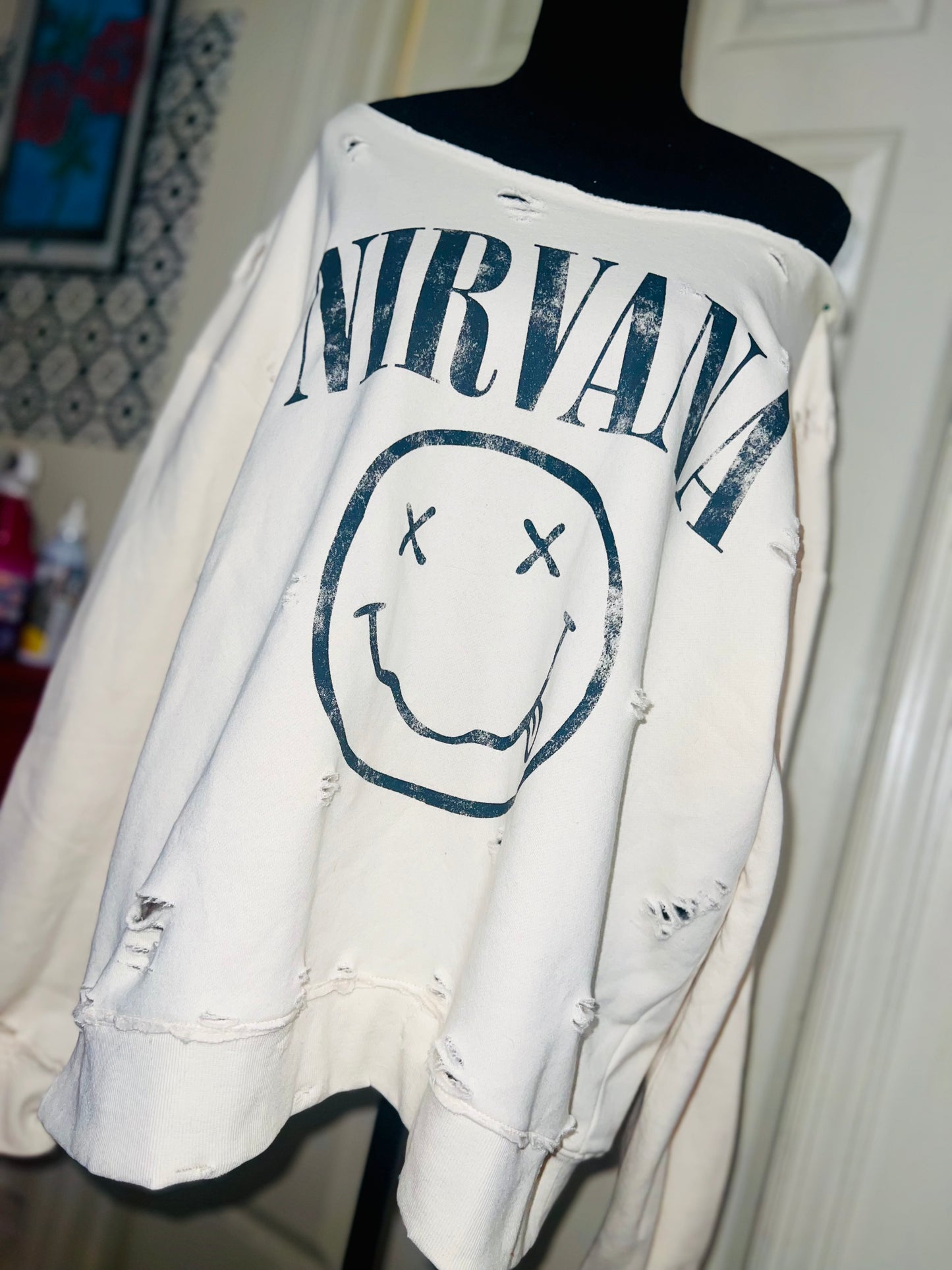 Nirvana Oversized Cream Sweatshirt