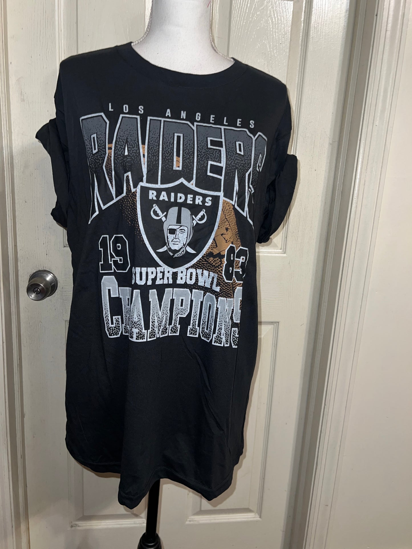 Las Vegas Raiders Oversized Distressed Tee