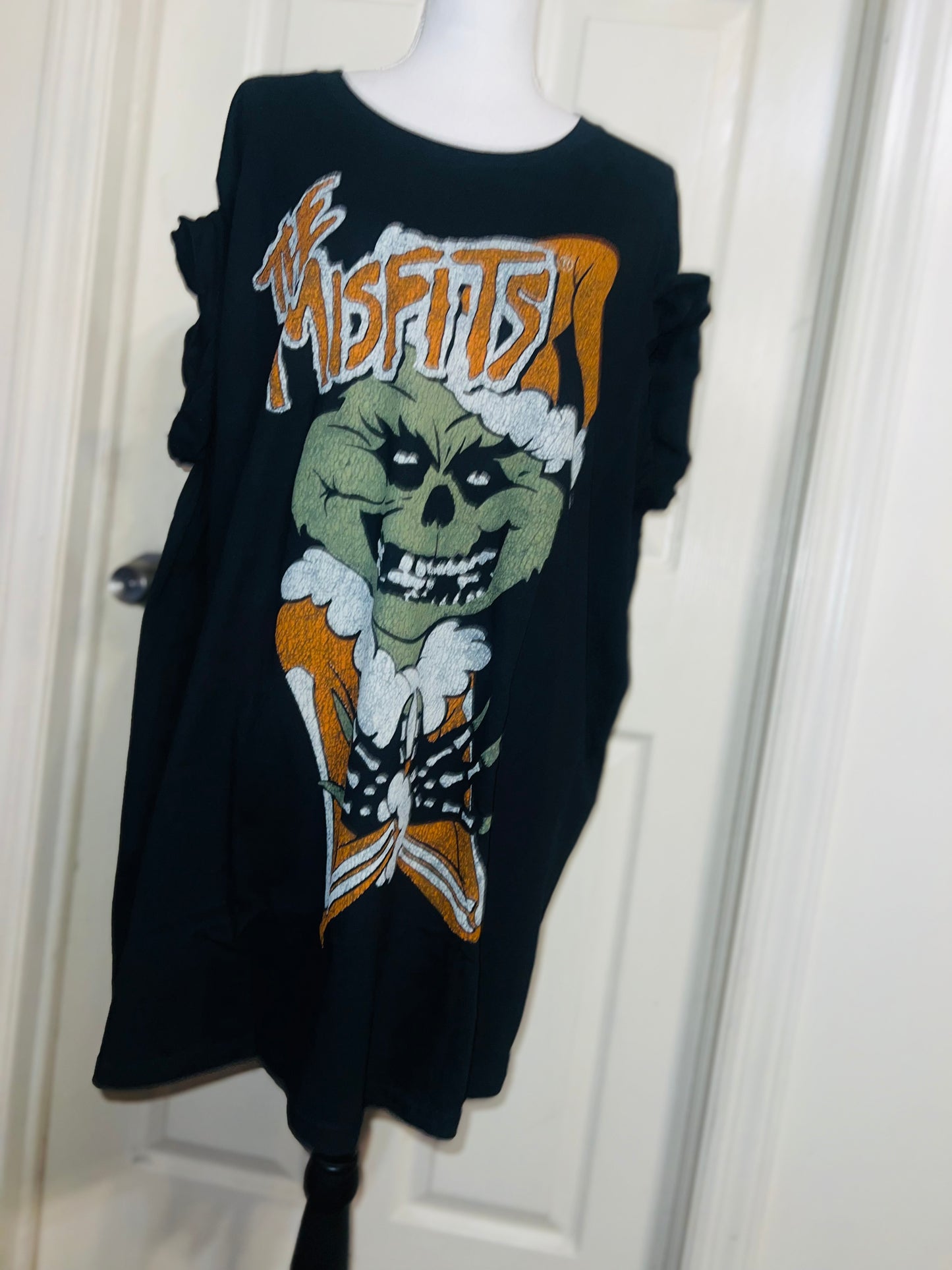 The Misfits Holiday Oversized Distressed Tee
