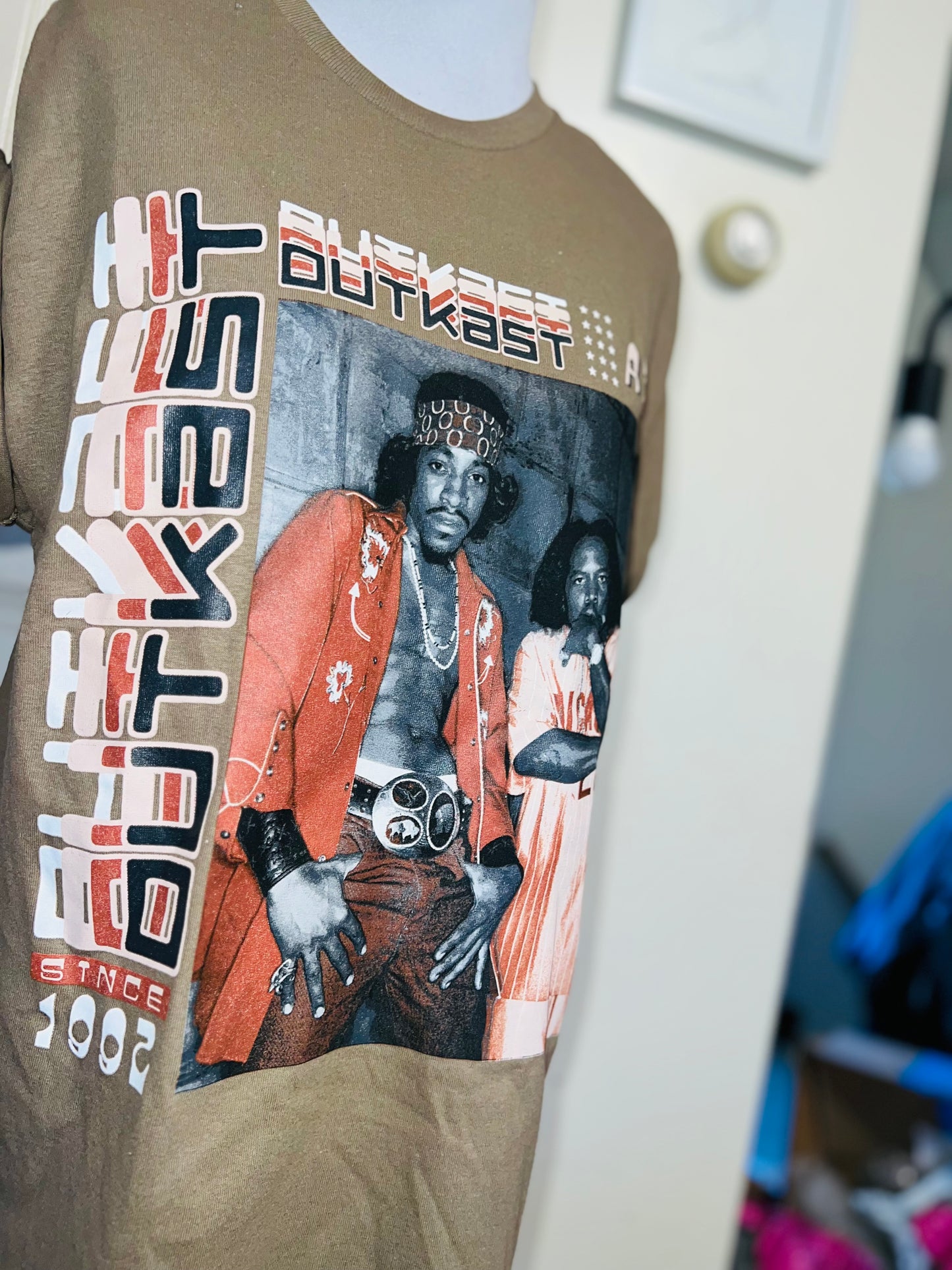 Outkast Oversized Distressed Tee