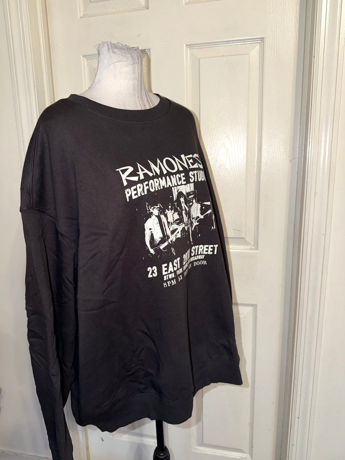 Ramones Oversized Sweatshirt