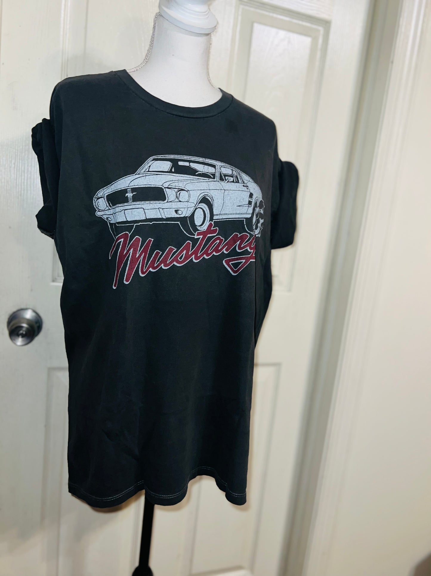 Ford Mustang Oversized Distressed Tee