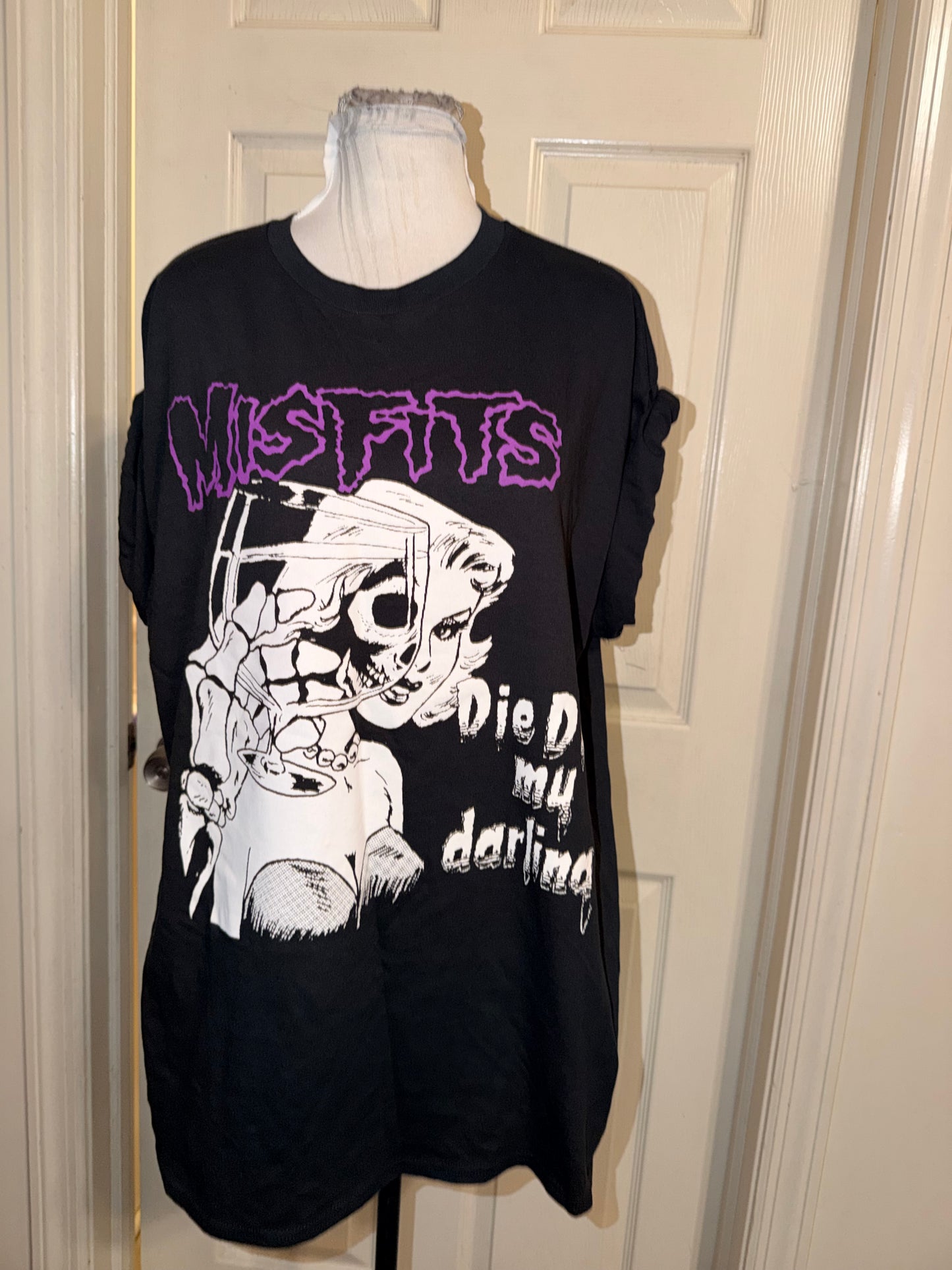 Misfits Oversized Distressed Tee
