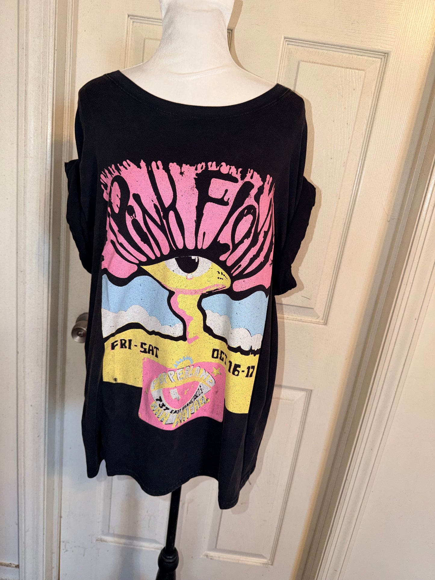 Pink Floyd Oversized Distressed Tee