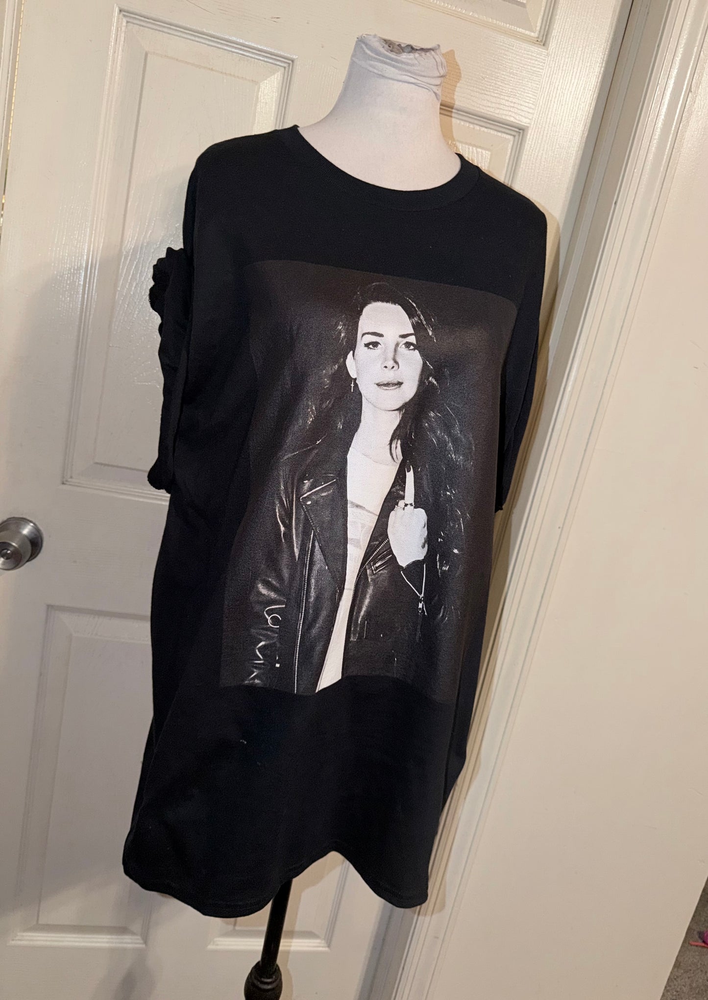 Lana Del Rey Oversized Distressed Tee