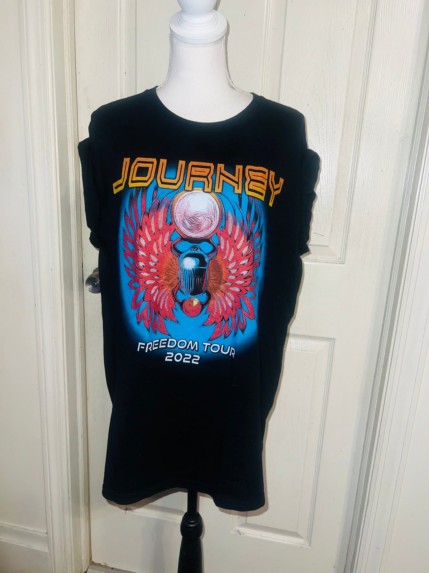 Journey (ft. Toto & Billy Idol) Oversized Distressed Tee