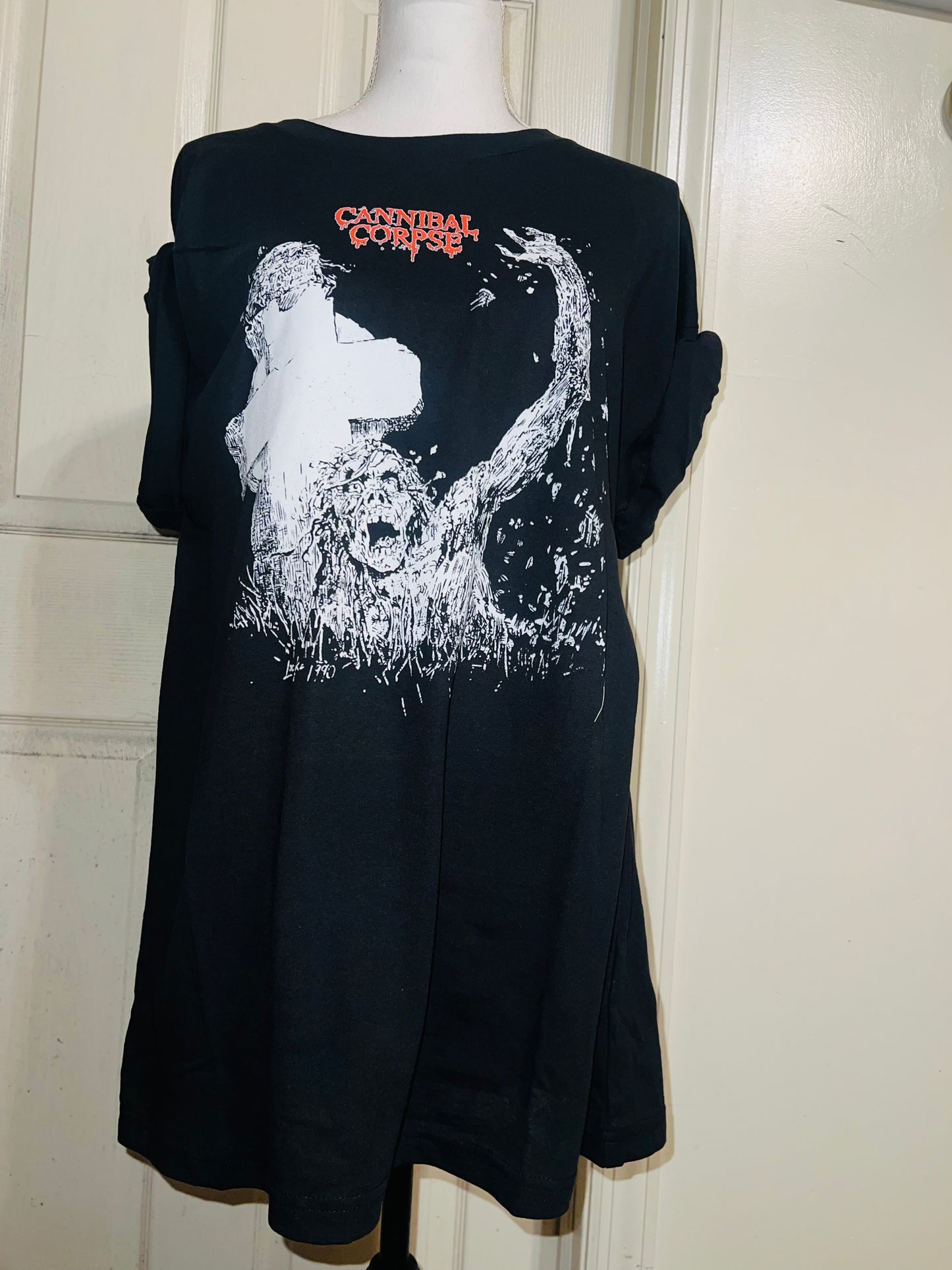 Cannibal Corpse Oversized Distressed Tee