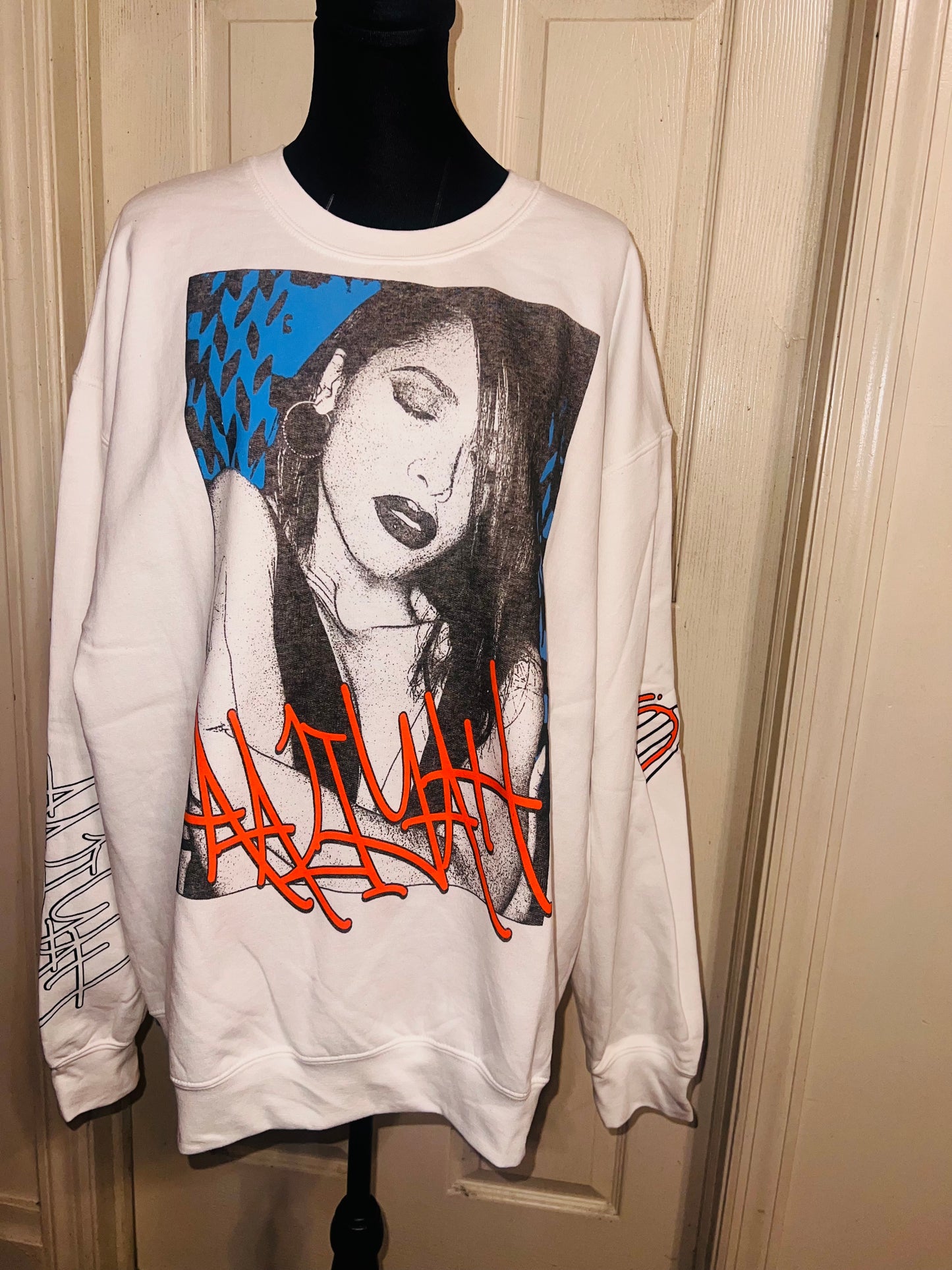 Aaliyah Oversized Distressed Sweatshirt