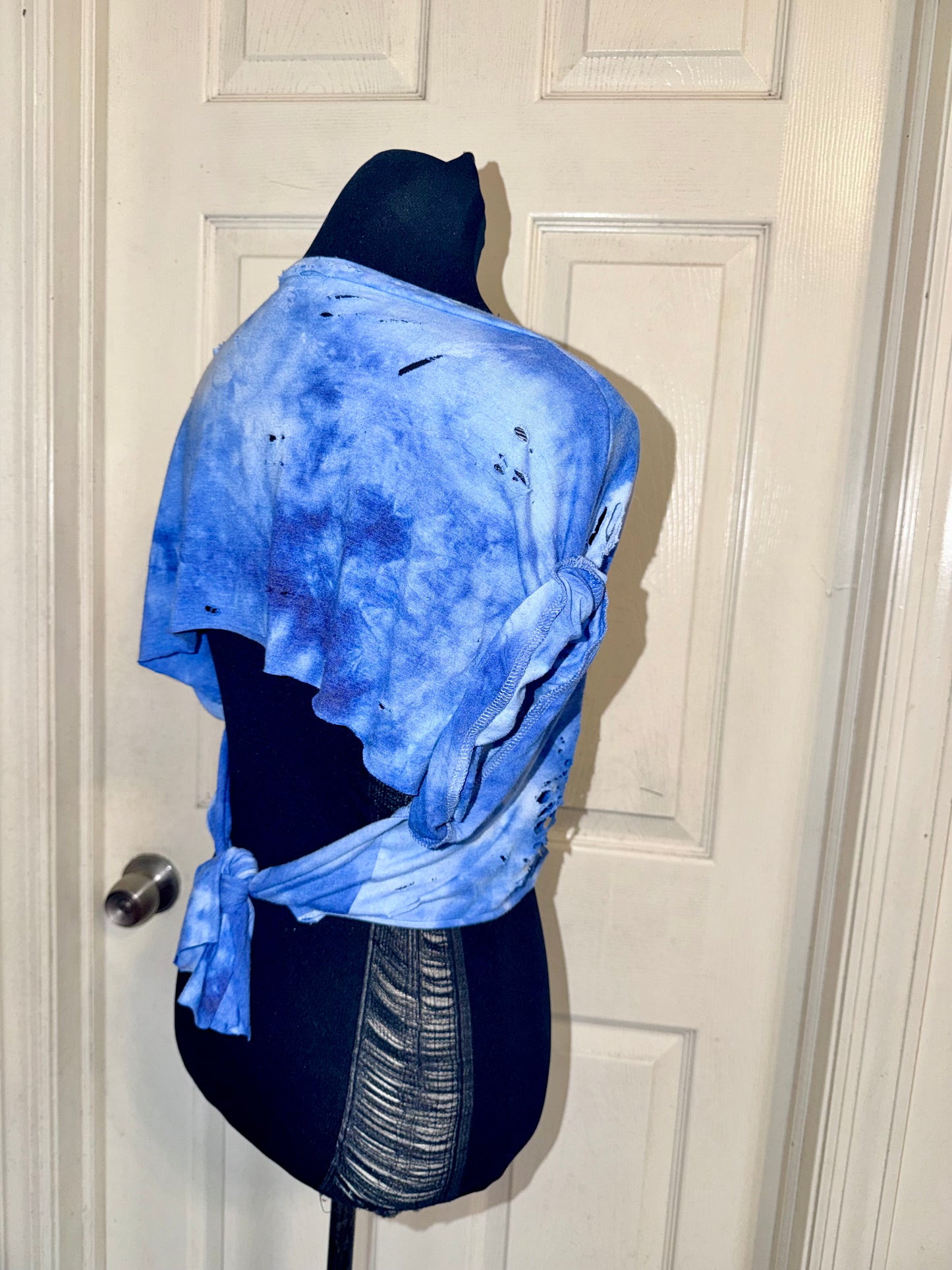 Sublime Distressed Open Tied Back Tee (as is)