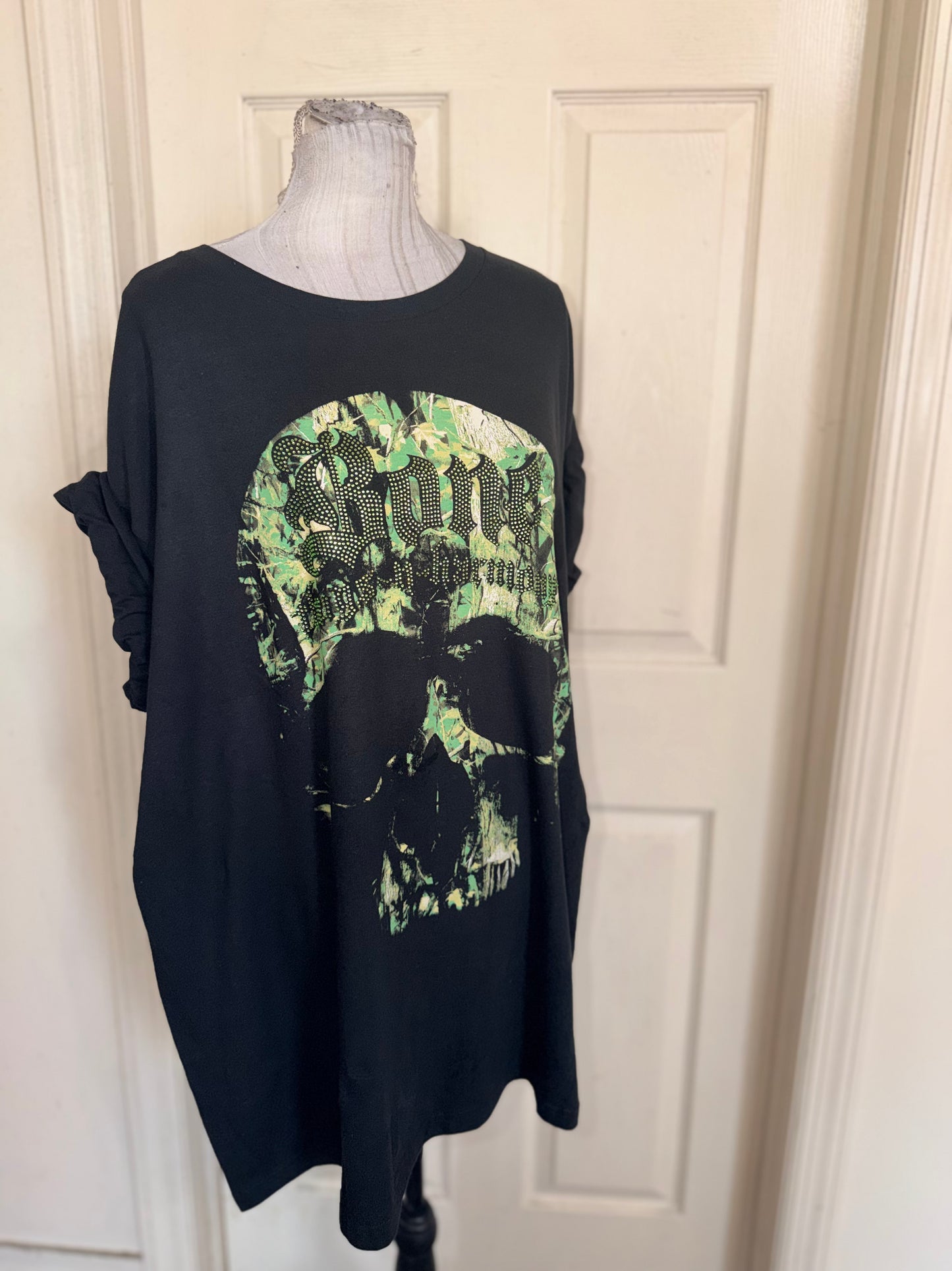 Bone Thugs & Harmony Oversized Distressed Tee