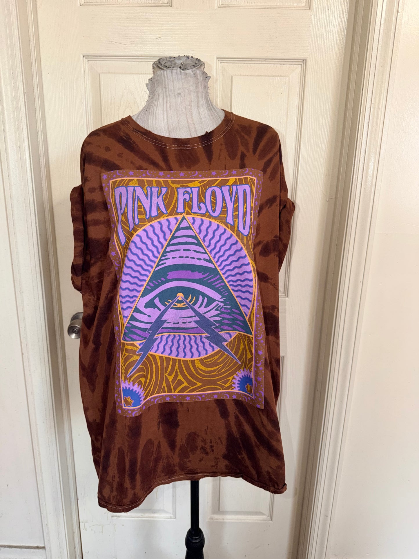 Pink Floyd Oversized Distressed Tee