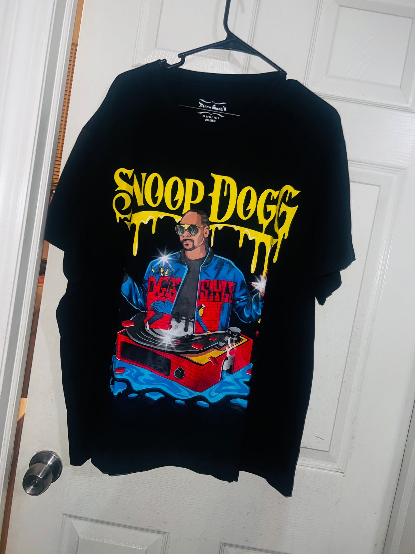 Snoop Dogg Oversized Distressed Tee