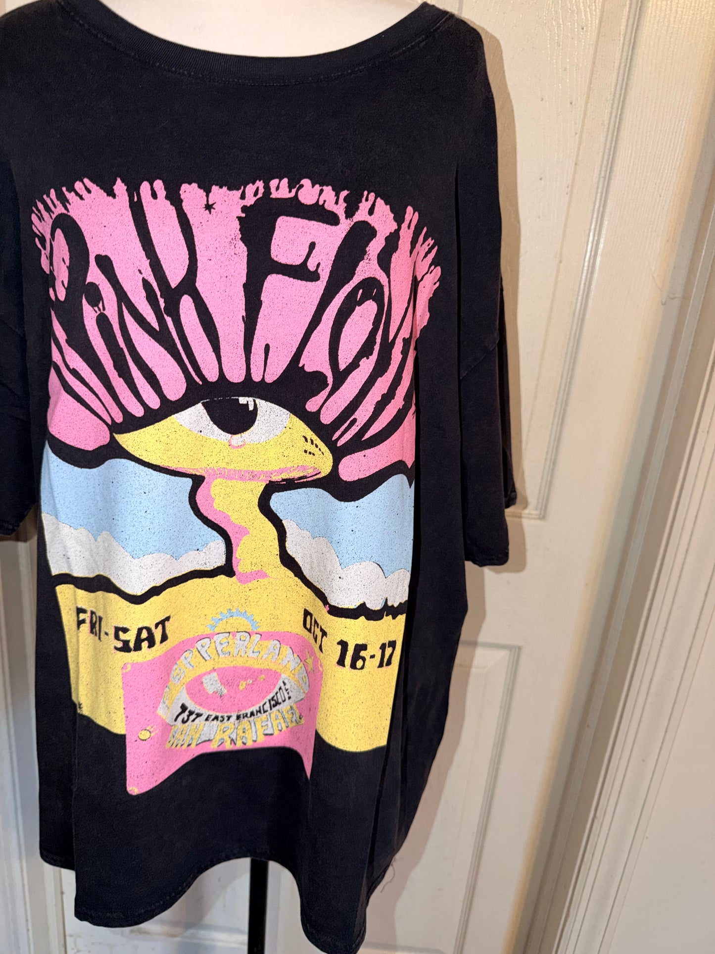 Pink Floyd Oversized Distressed Tee