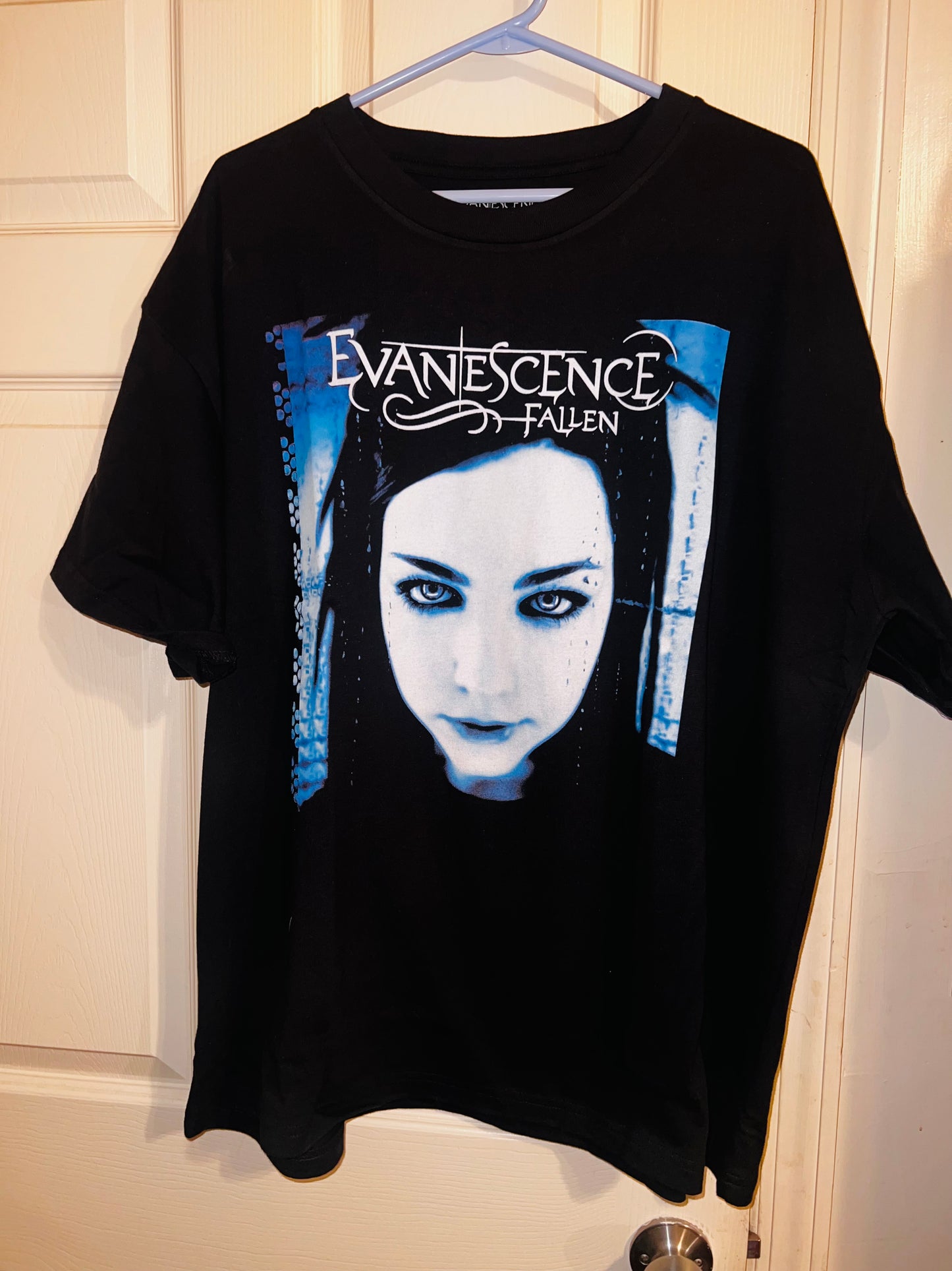 Evanescence Fallen Oversized Distressed Tee