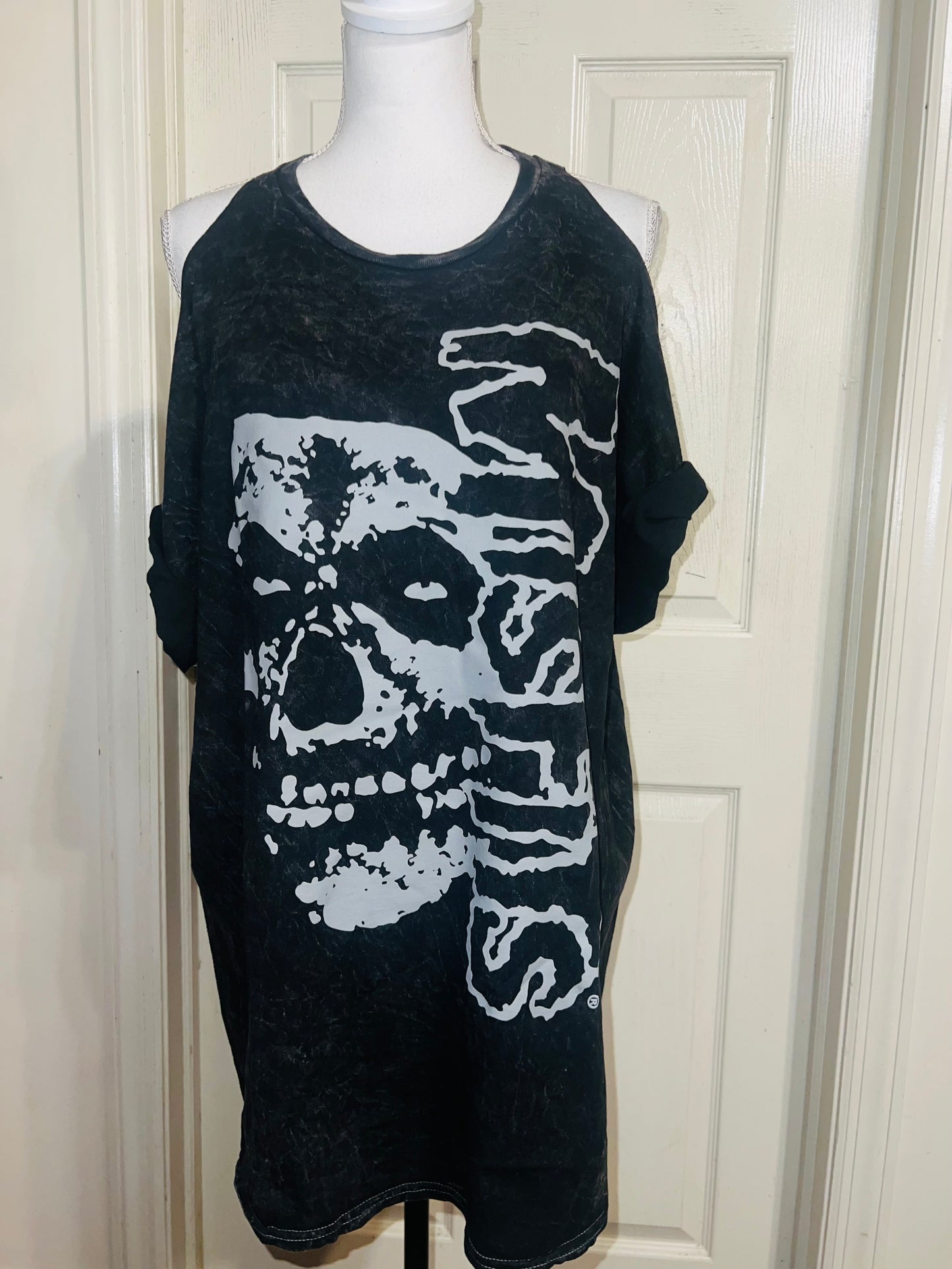 Misfits Shoulder Cut Out Oversized Distressed Tee