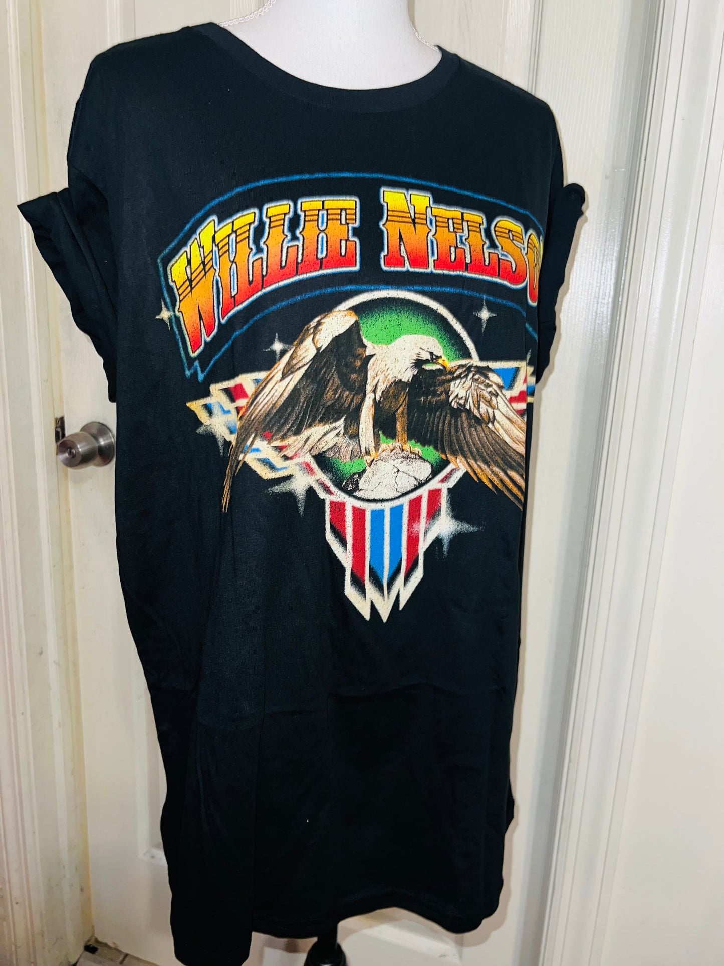 Willie Nelson Oversized Distressed T-Shirt