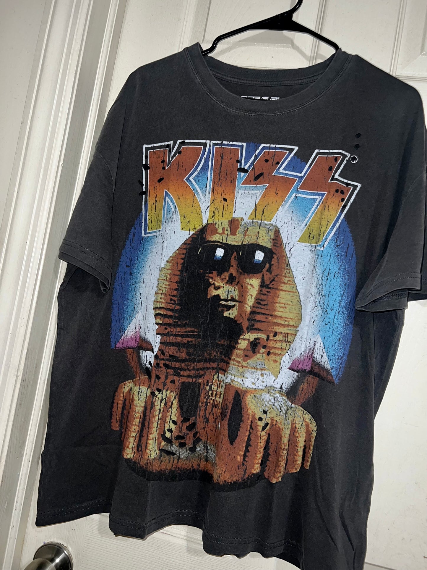 KISS Pyramids Oversized Distressed Tee