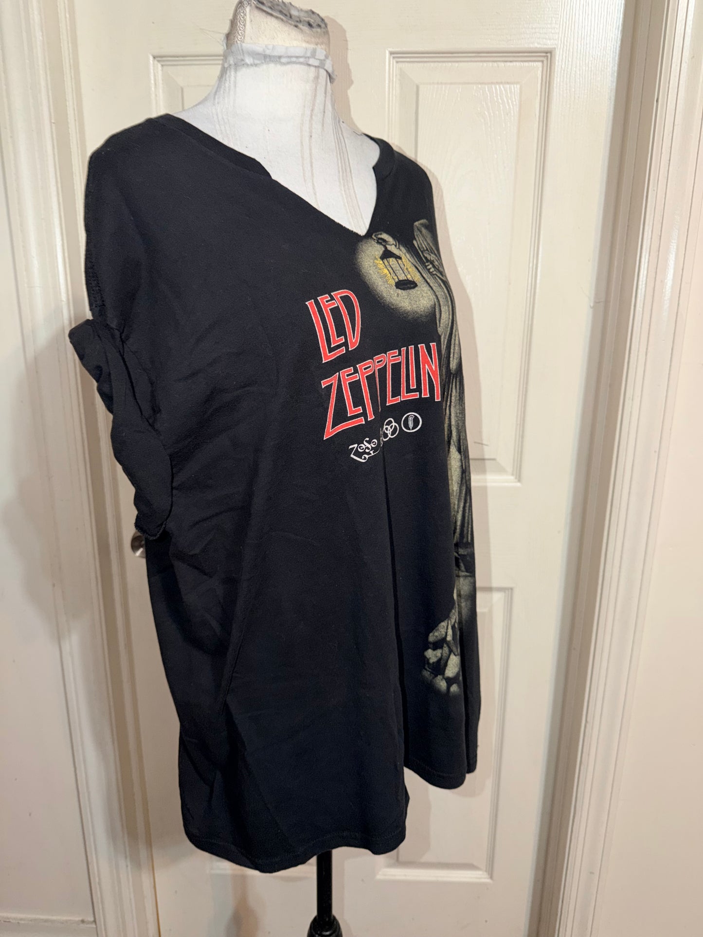 Led Zeppelin Oversized Distressed Tee