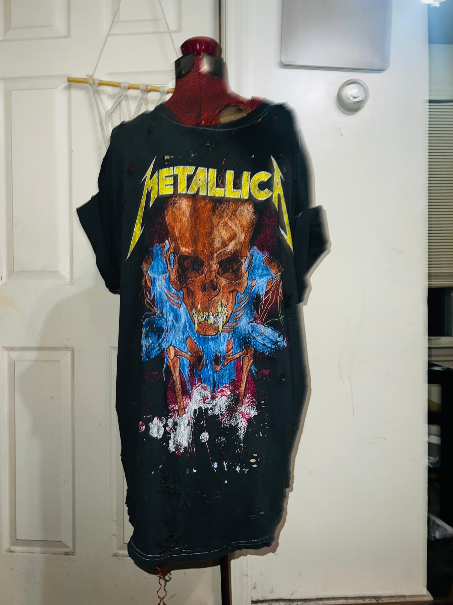 Metallica Oversized Distressed Tee