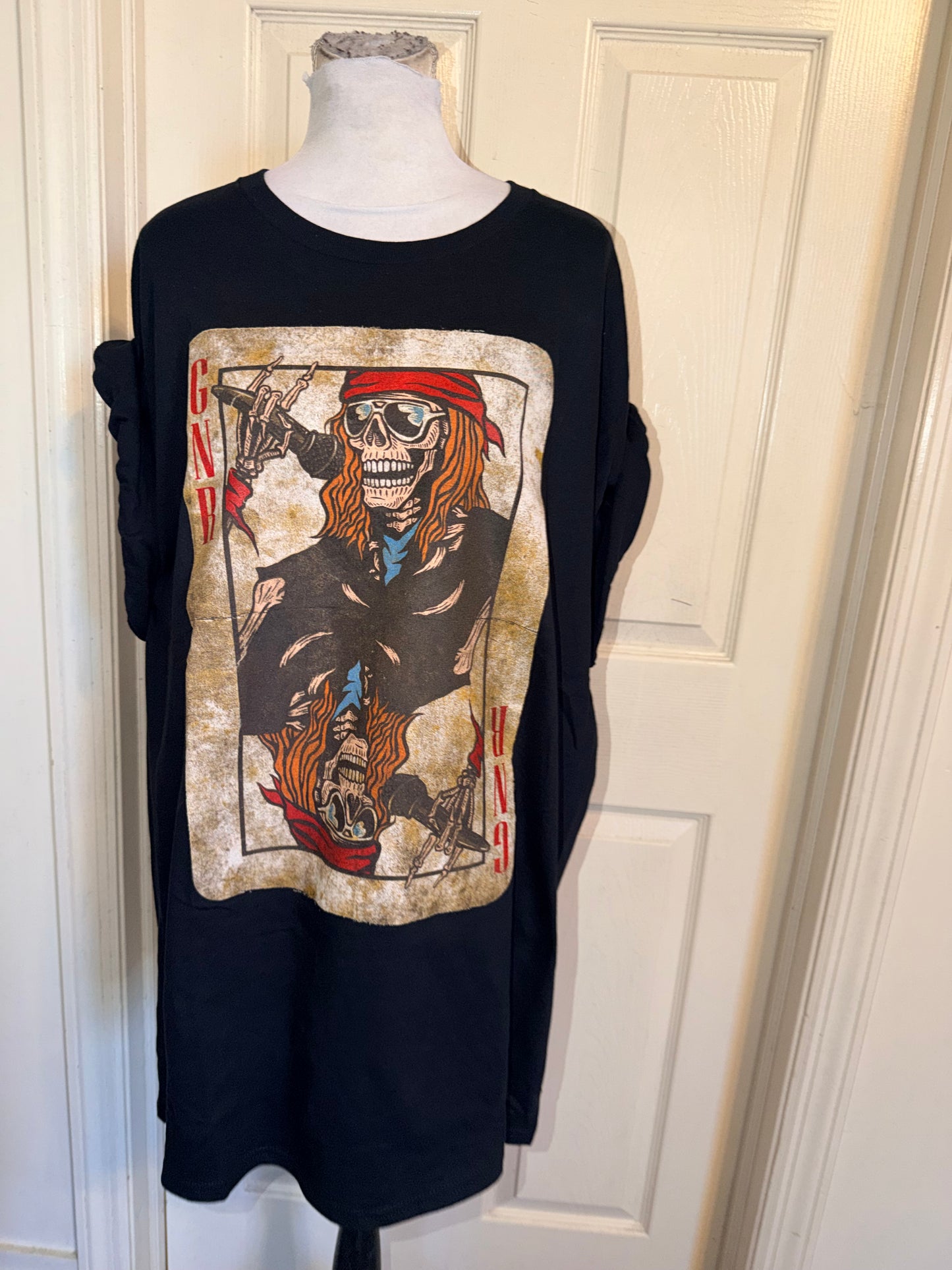 Guns N’ Roses Oversized Distressed Tee