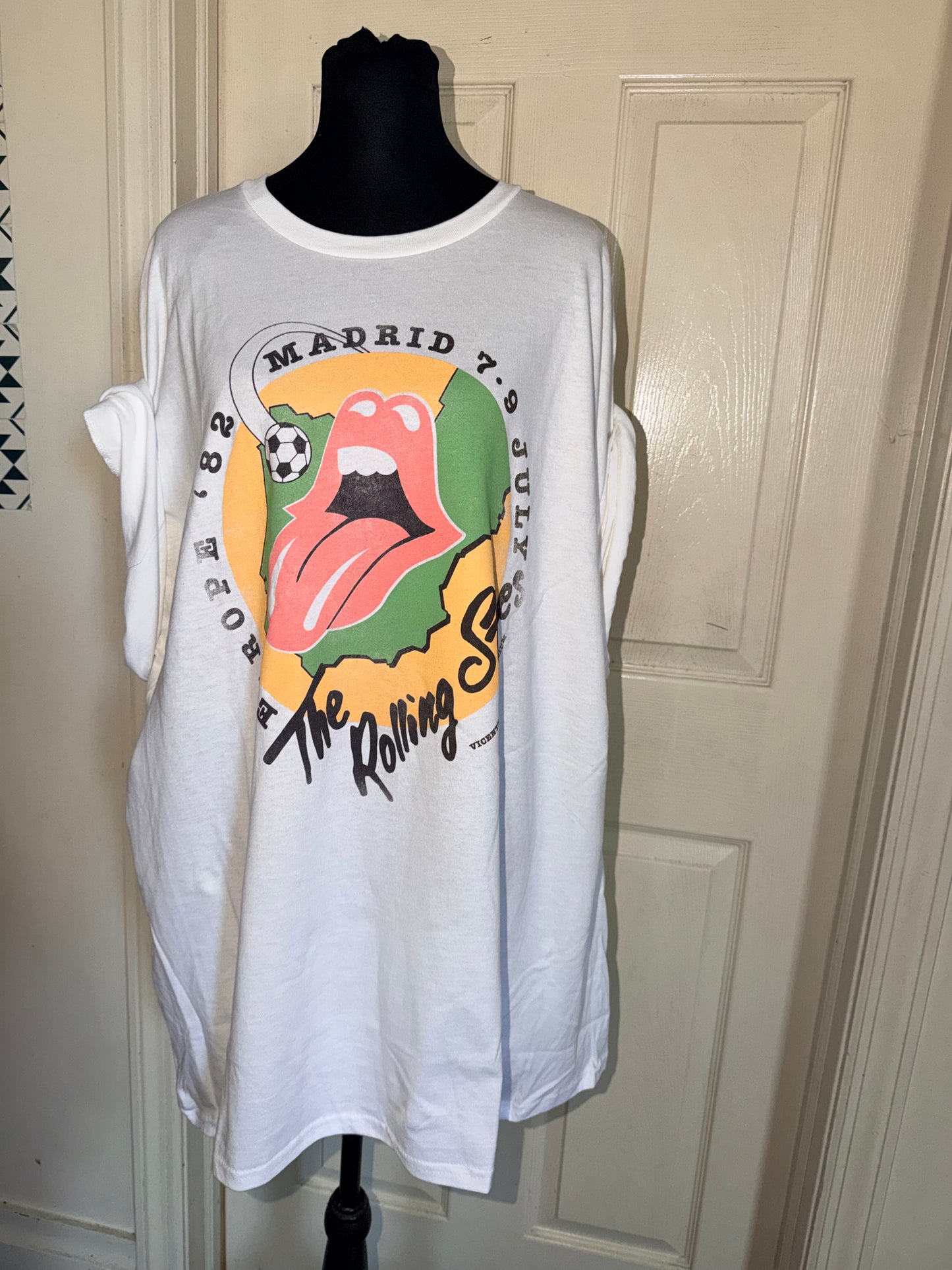 The Rolling Stones Oversized Distressed Tee