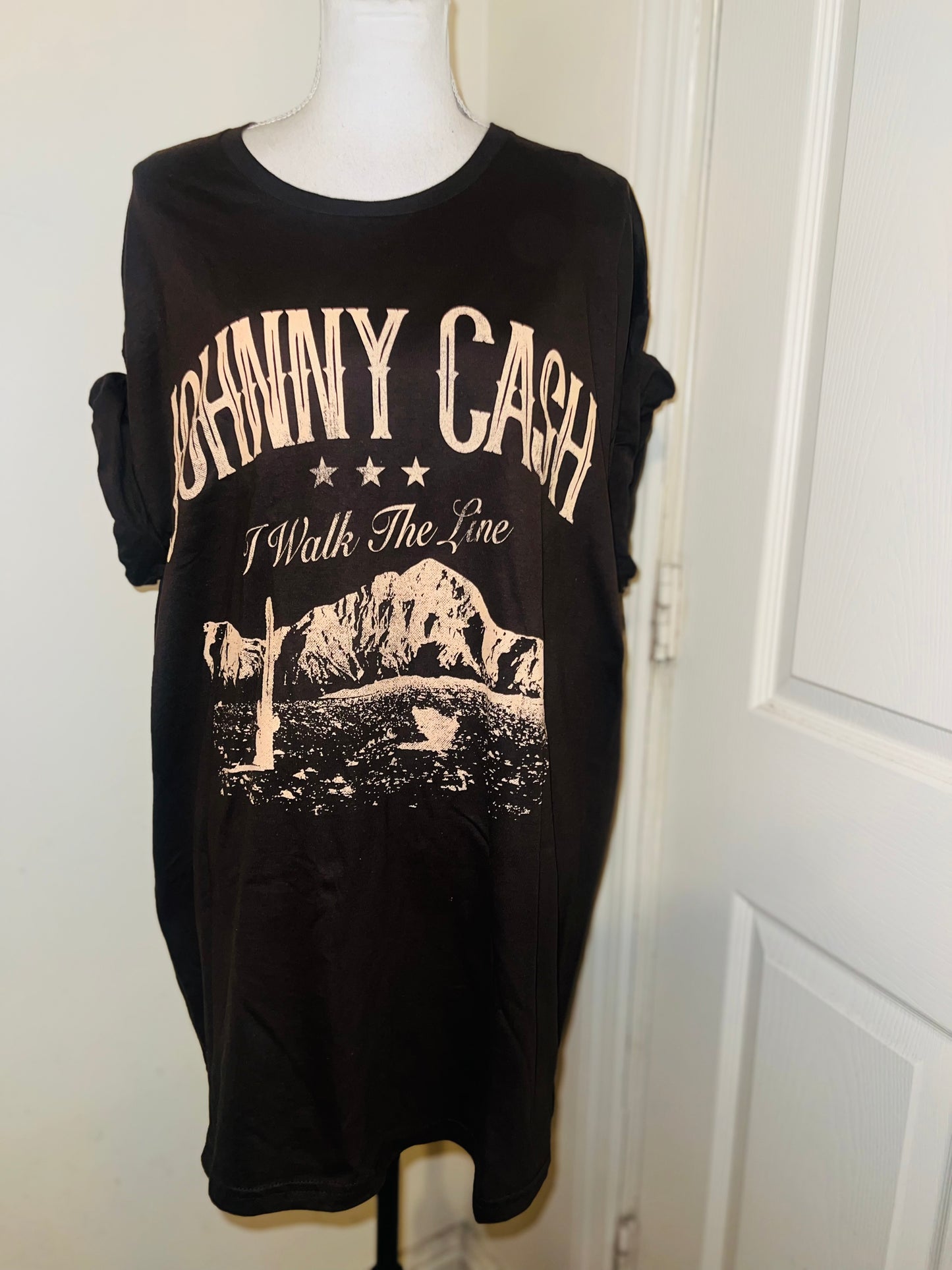 Johnny Cash Oversized Distressed Tee