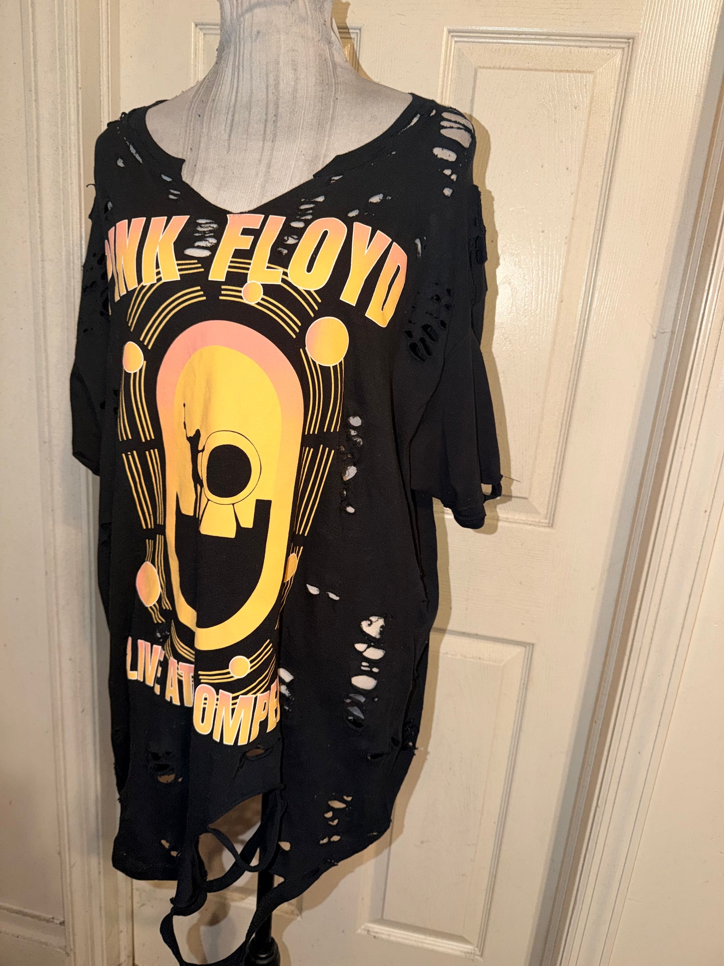 Pink Floyd Oversized Distressed Tee (as is)