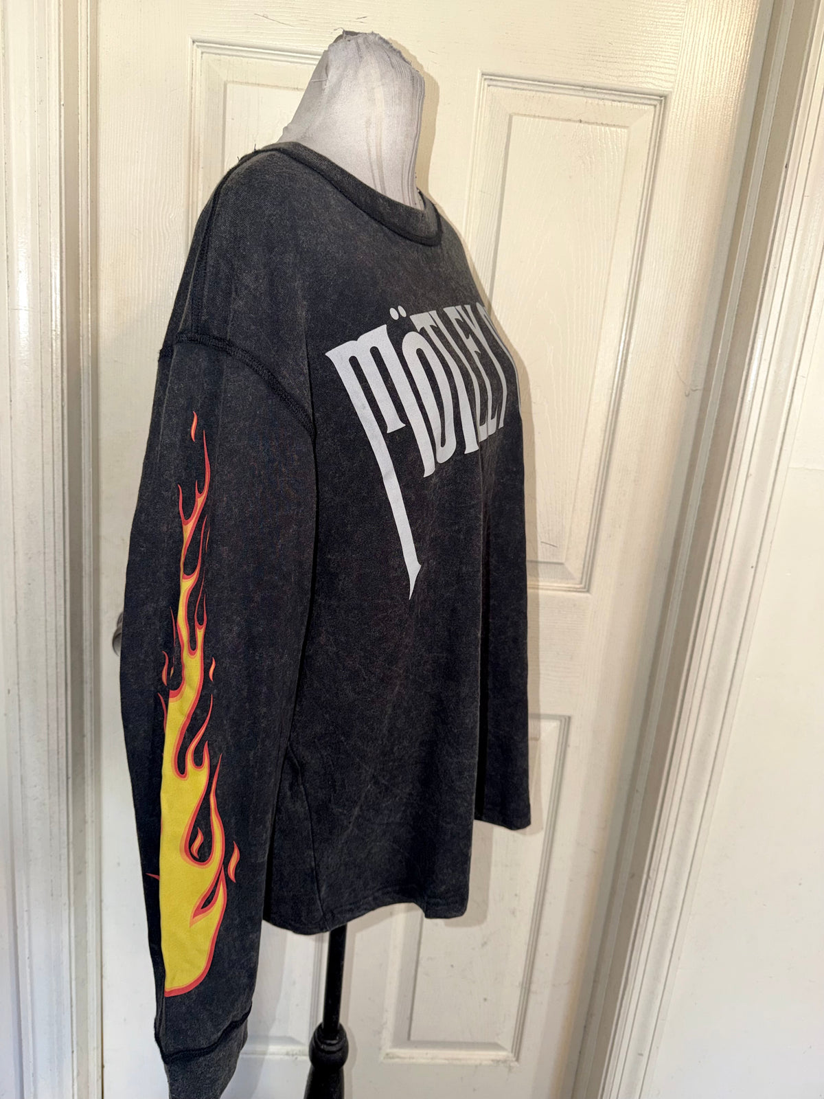 Motley Crue Oversized Long Sleeve Tee